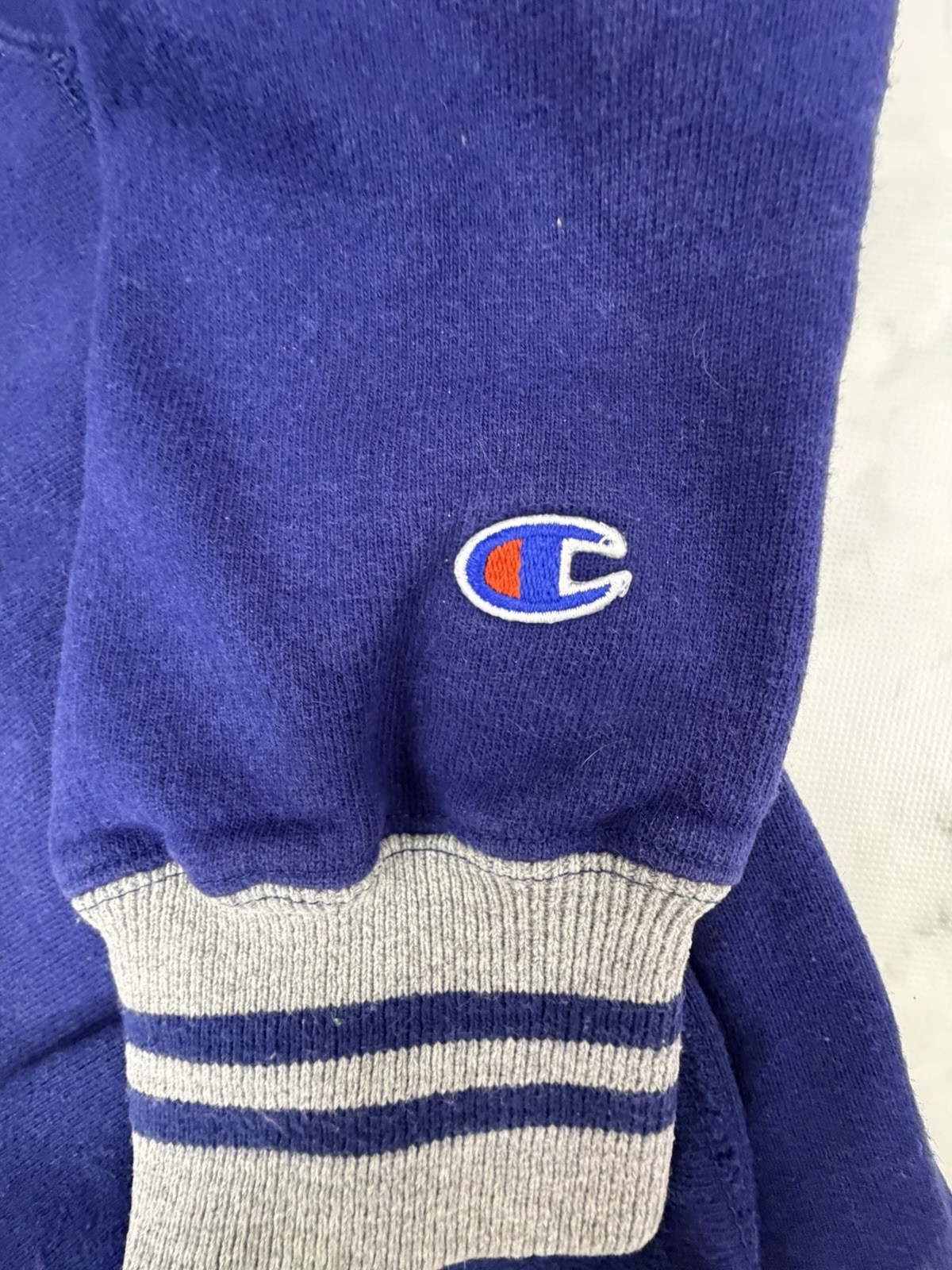 Vintage Champion Reverse Weave Sweatshirt Mens XL Blue Grey Crewneck USA 90s