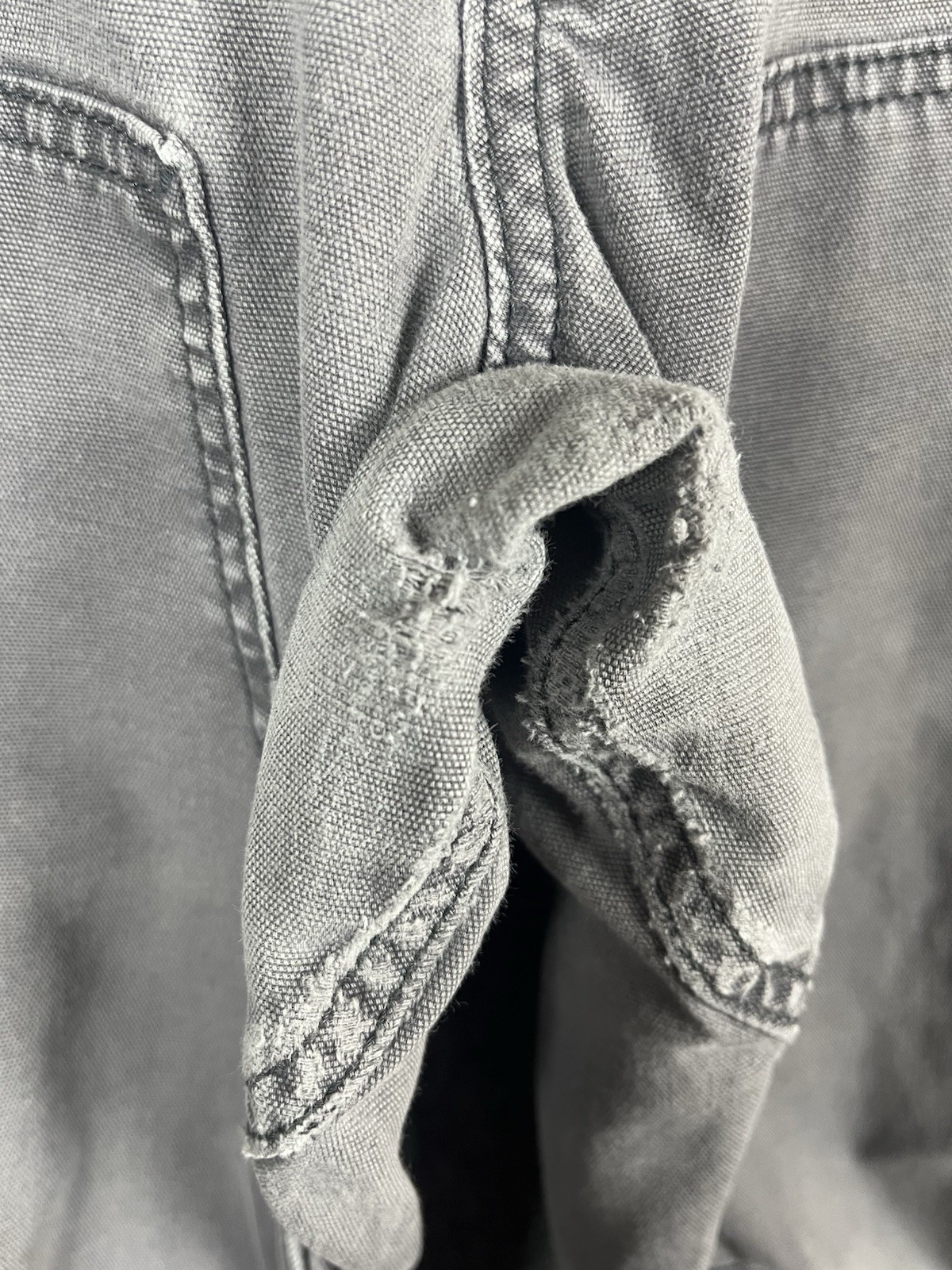 Carhartt Pants Mens 32X32 Gray Relaxed Fit Double Knee Damaged Outdoor Workwear