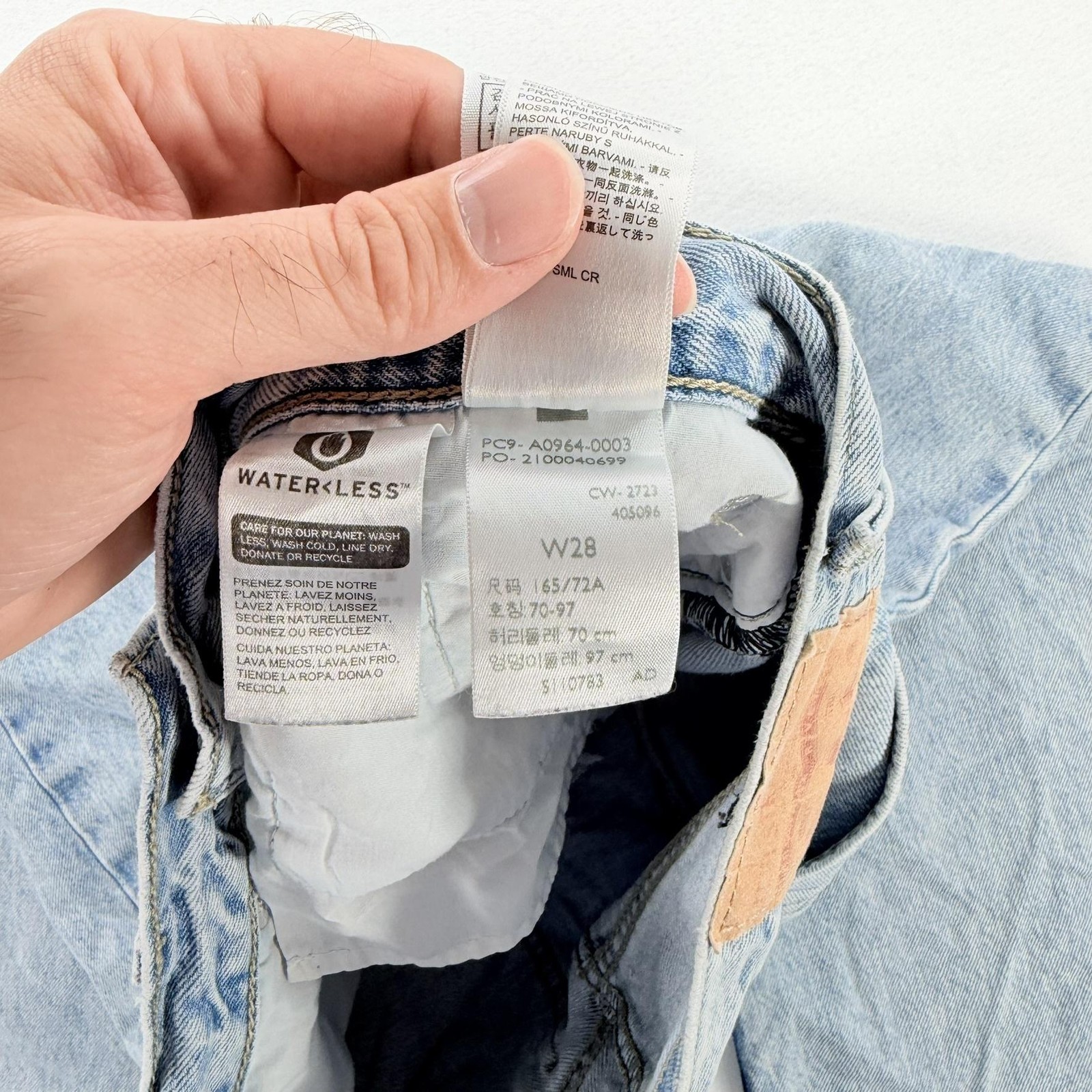 Levi’s Low Pro Straight Jeans Womens 28 Blue Light Wash Denim Low Rise Relaxed