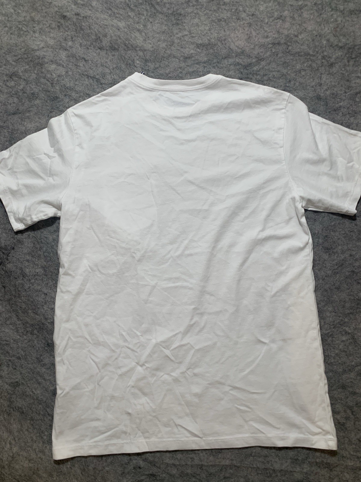 Vineyard Vines Men’s Short Sleeve Pocket T-Shirt White Size Small (S) – NWT