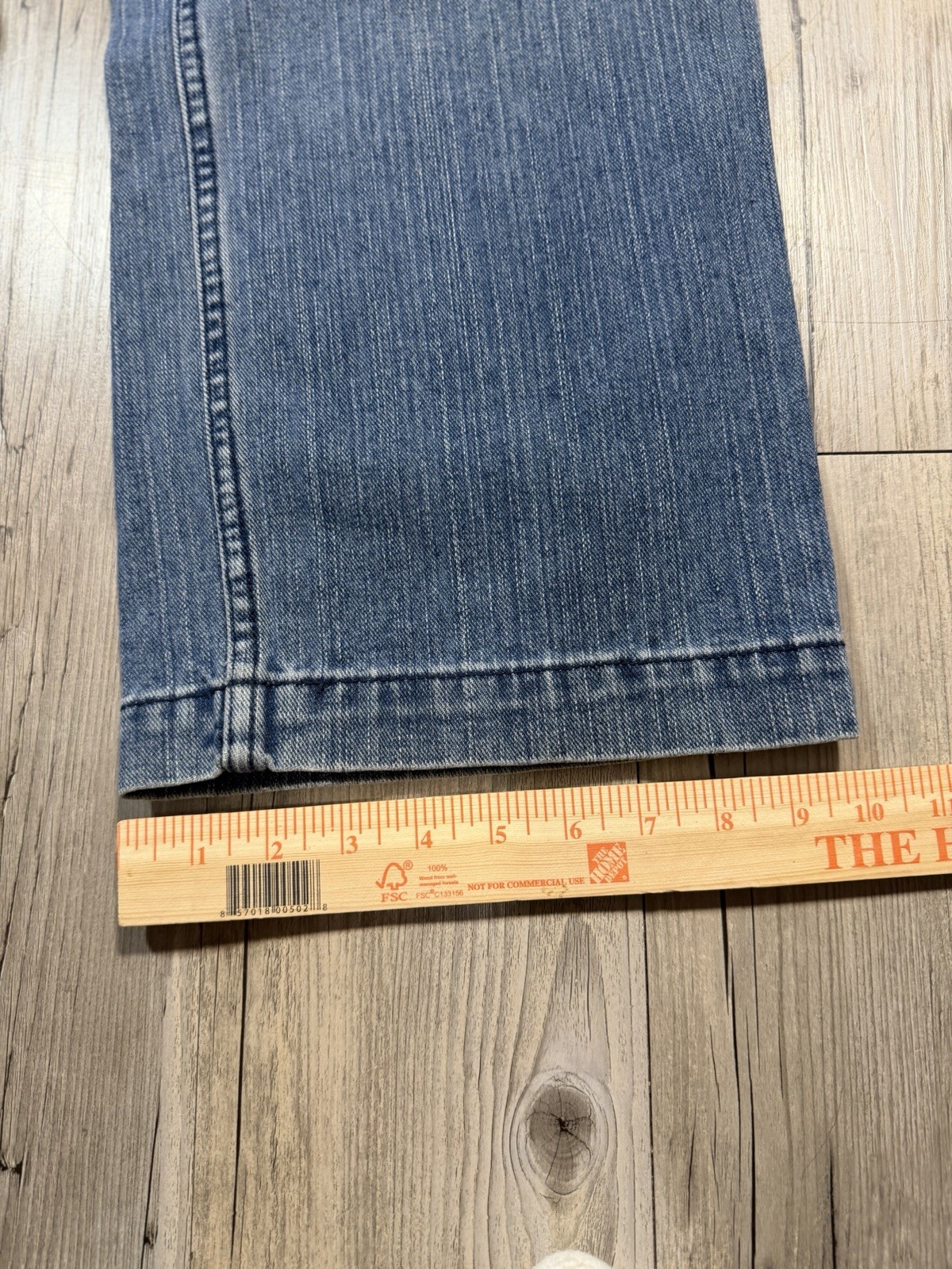 JNCO Men’s Blue Wide-Leg Denim Jeans Relaxed Fit Embroidered Skull Pocket