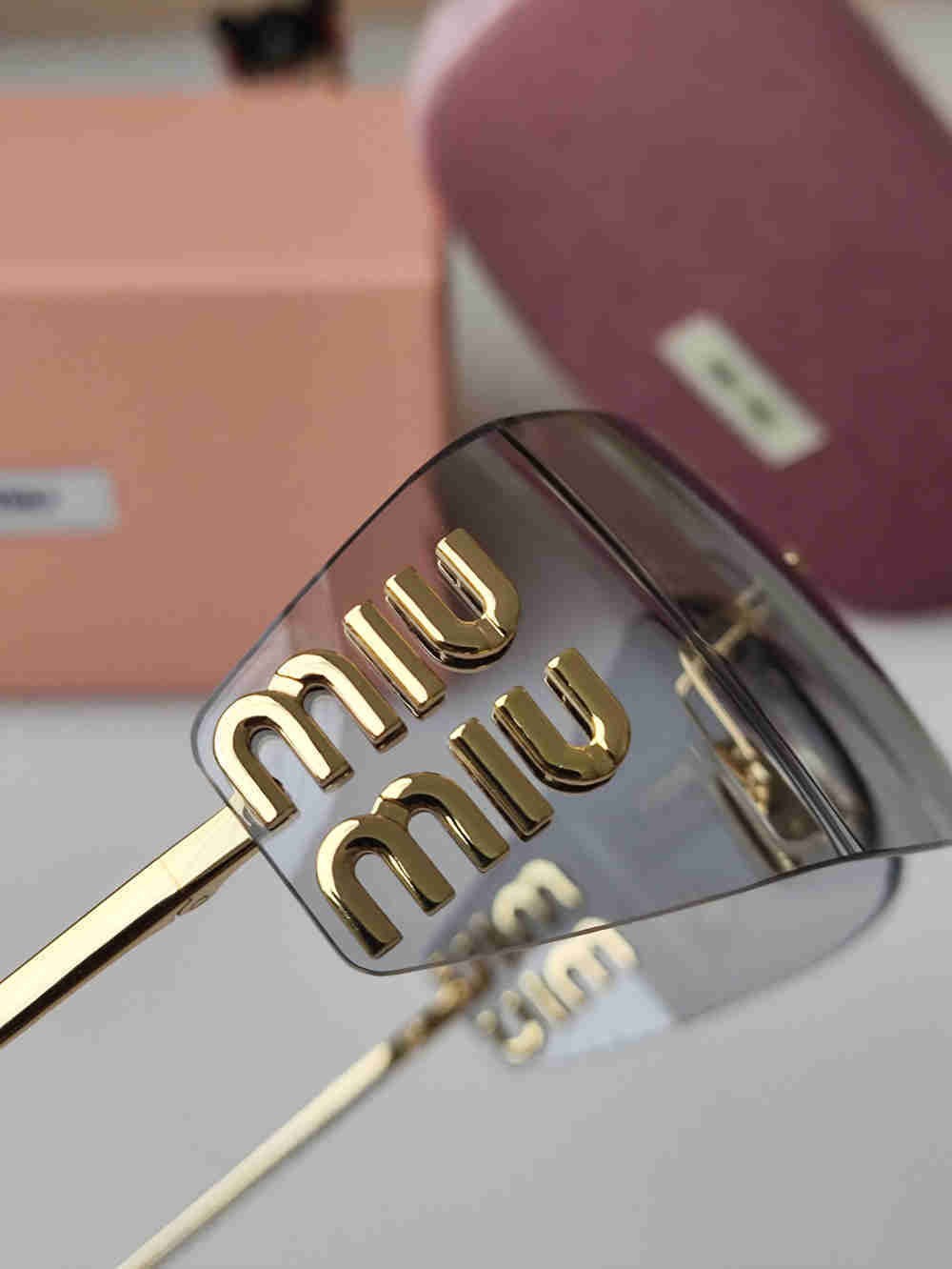 Miu Miu SMU A51 5AK-50K Light Gray Sunglasses Rectangle Authentic Designer New