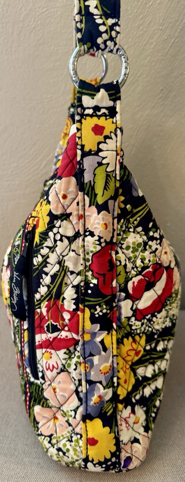 VERA BRADLEY Poppy Fields HOBO Shoulder Bag Zipper Pockets Quilted Cotton