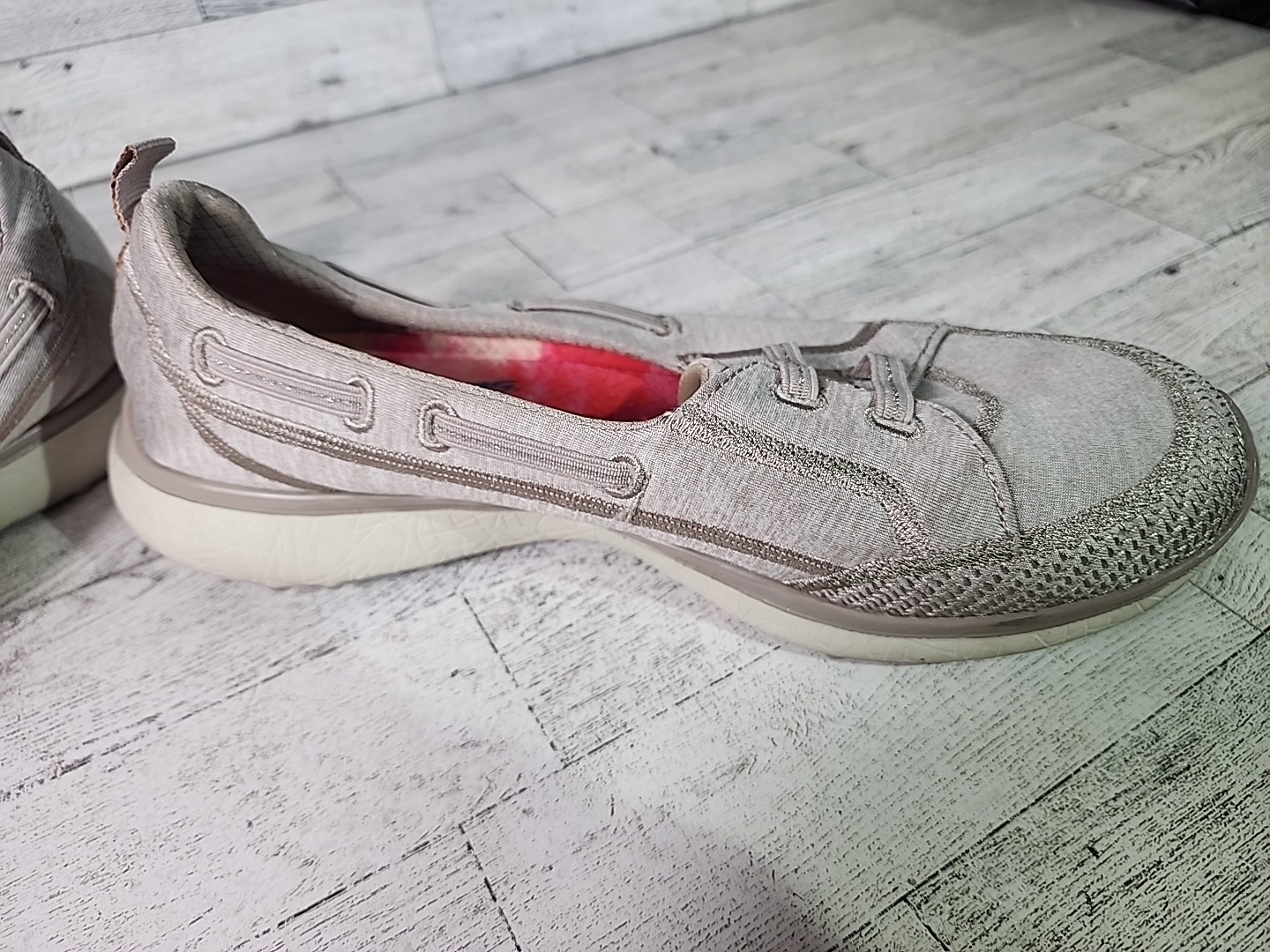 Skechers Womens 7.5 Microburst Topnotch Gray Slip On Flat Moc Boat Sneakers