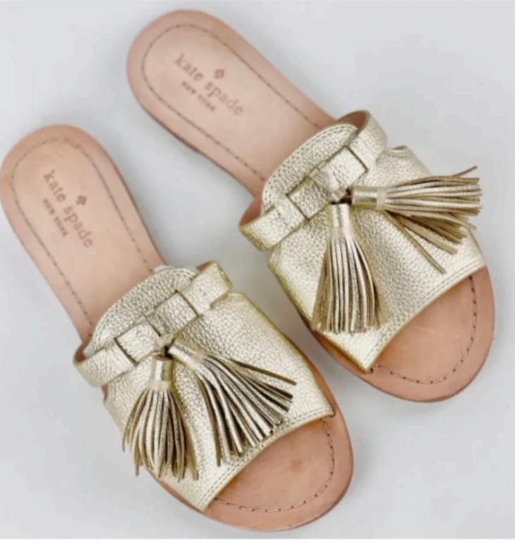 KATE SPADE NEW YORK AUTH $399 Women’s Gold Leather Tassled Coby Slides Size 7
