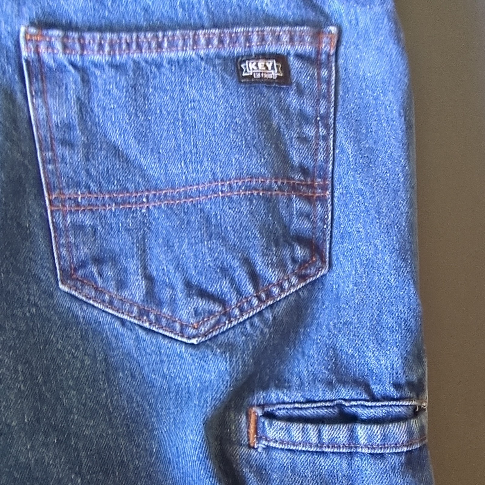 Men’s Cell Phone Pocket Cotton Blue Denim Jeans Relaxed Fit Straight Leg