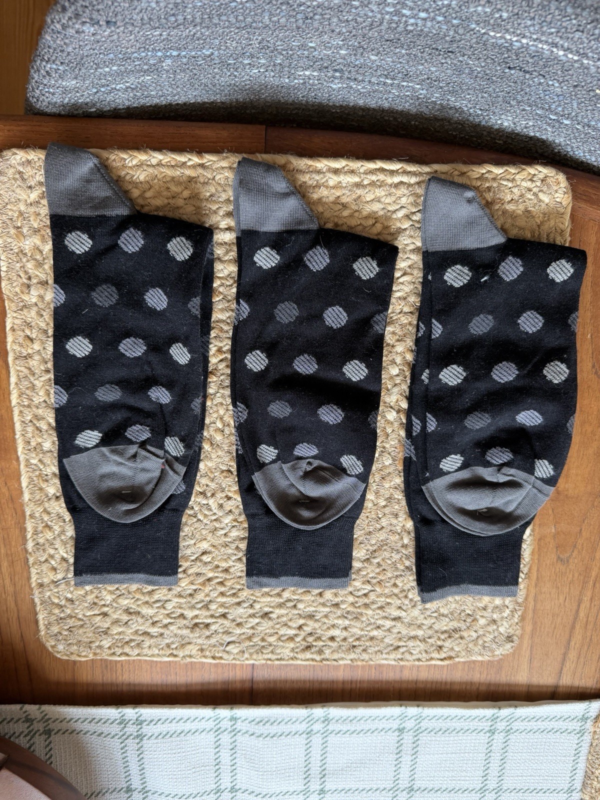 3 Pairs New Men’s Bugatchi Dress Socks Made In Italy $75 MSRP
