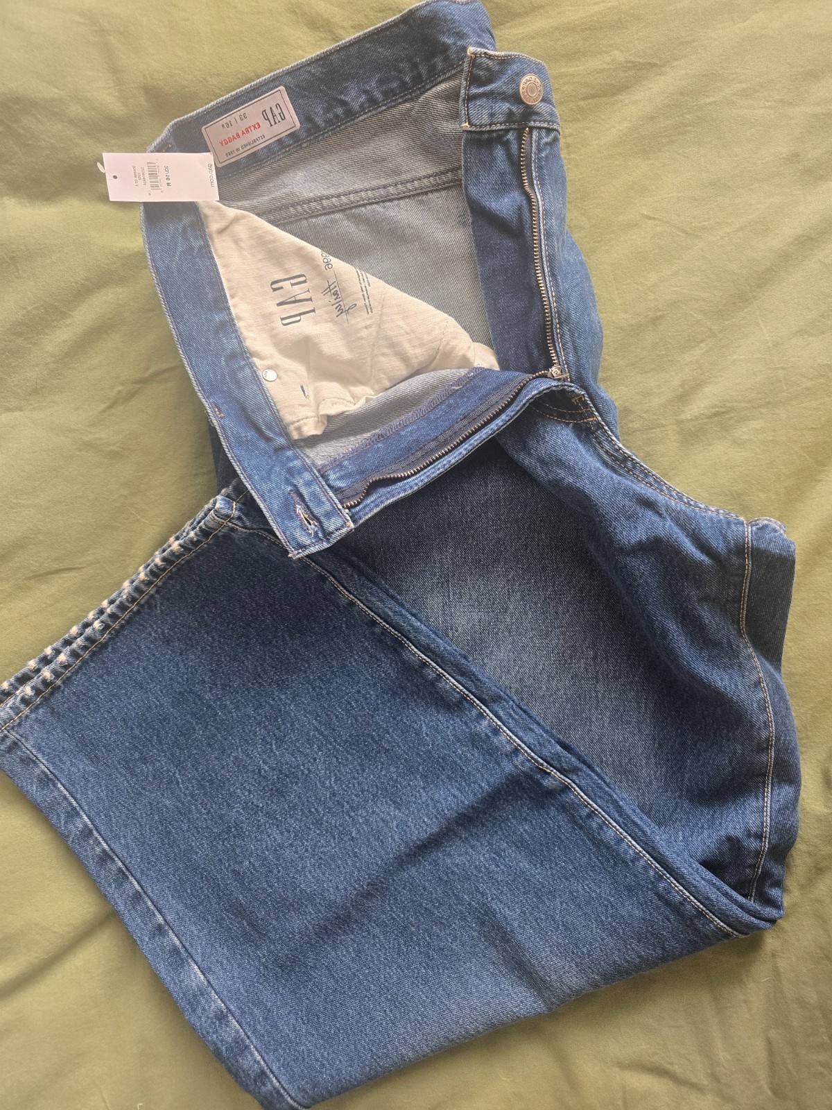 NWT GAP X HAILEY BIEBER The Hailey Extra Baggy Jean – Light Indigo – 33 (16 R)
