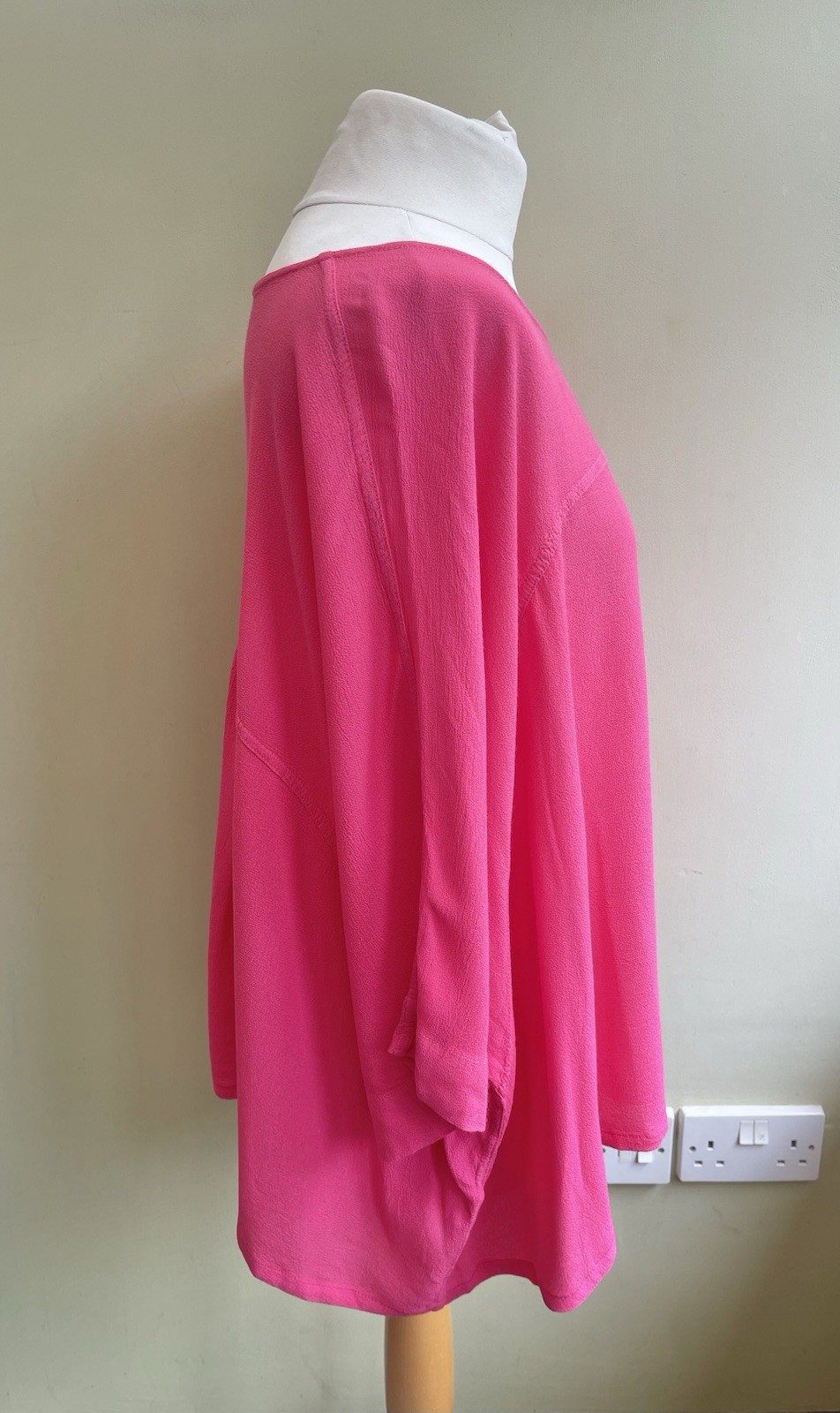 Sahara Hot Pink Viscose Boxy Batwing Blouse Size Medium Large Oversized
