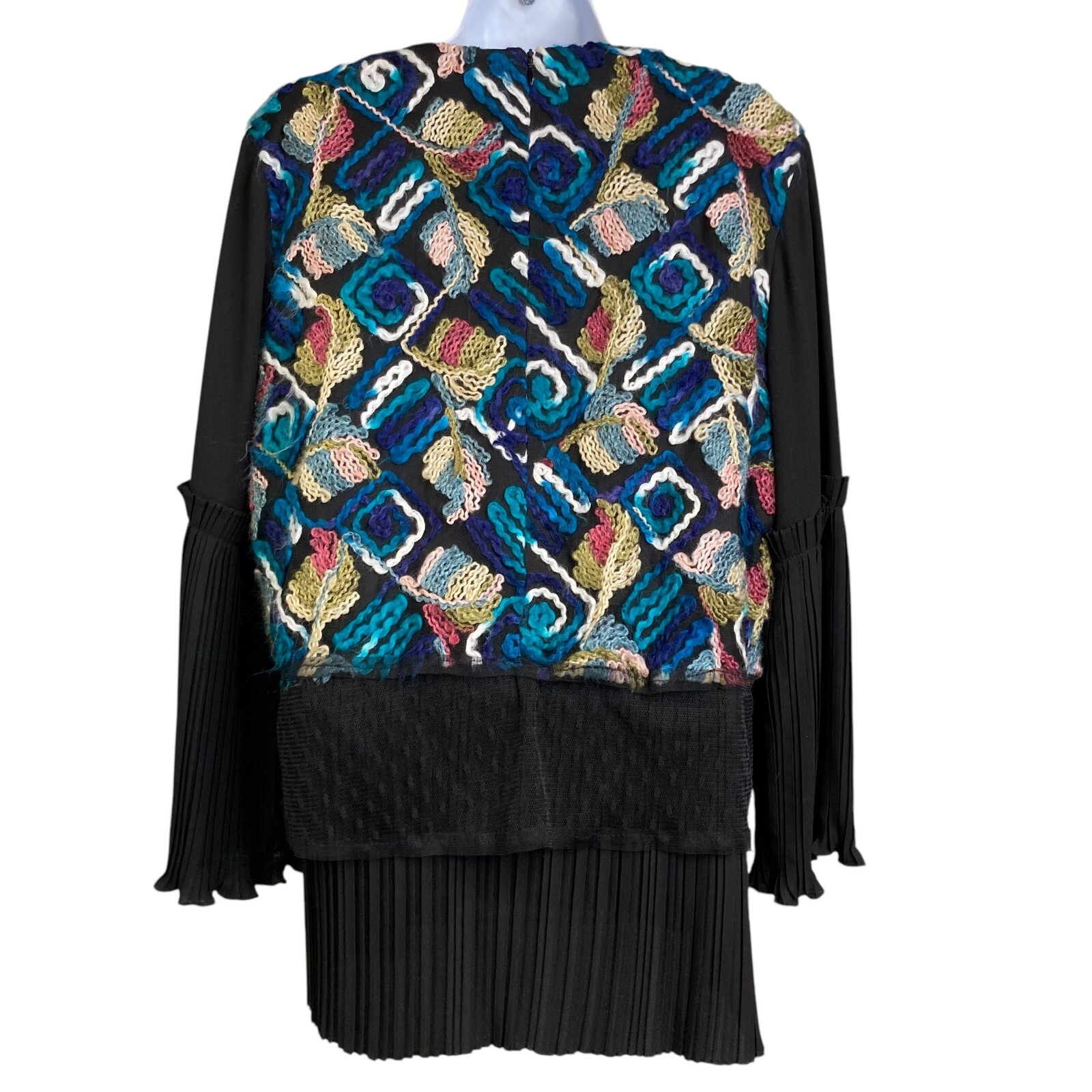 Bianco & Nero Womens Multicolor Embroidered Leaves Top Size 46/XL Artisanal Boho