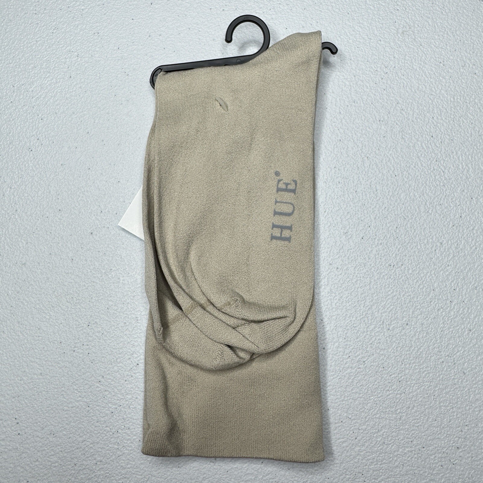 Hue Womens Ultrasmooth Socks One Size Chinos Beige Sleek Fit Smooth Feel