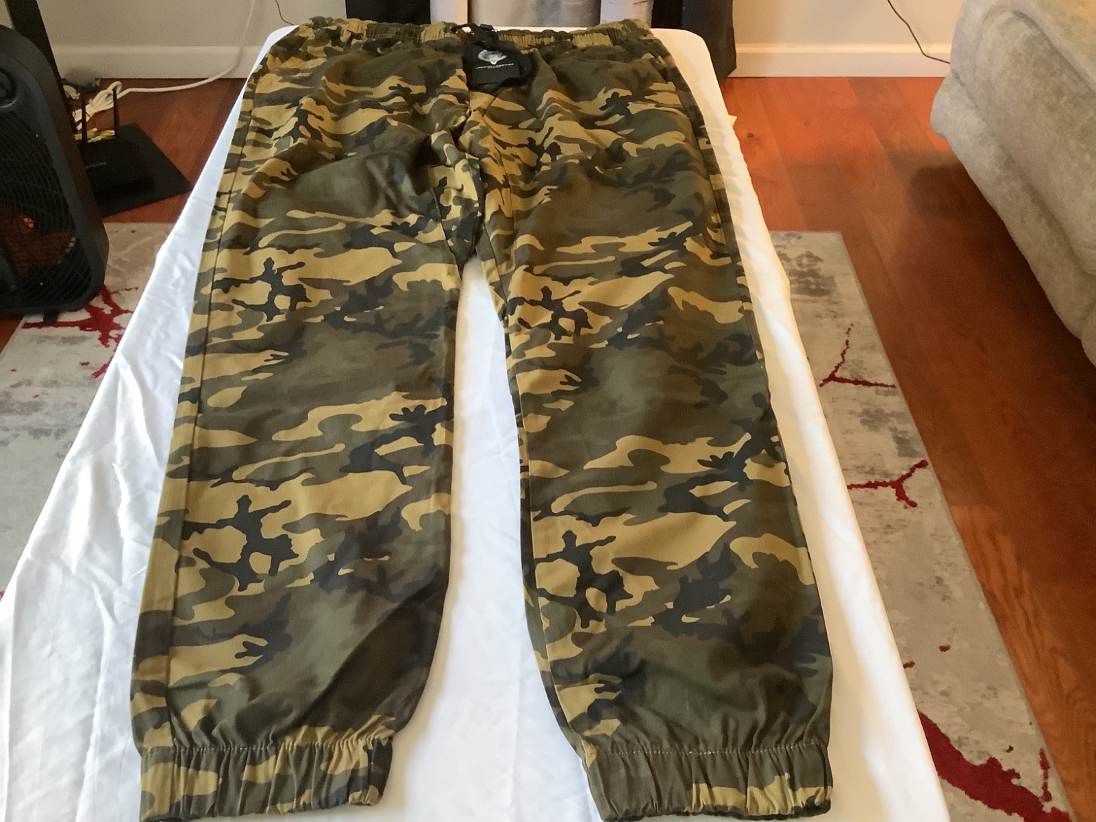 Crooks and Castles Camo Pants Size 40 New with Tags