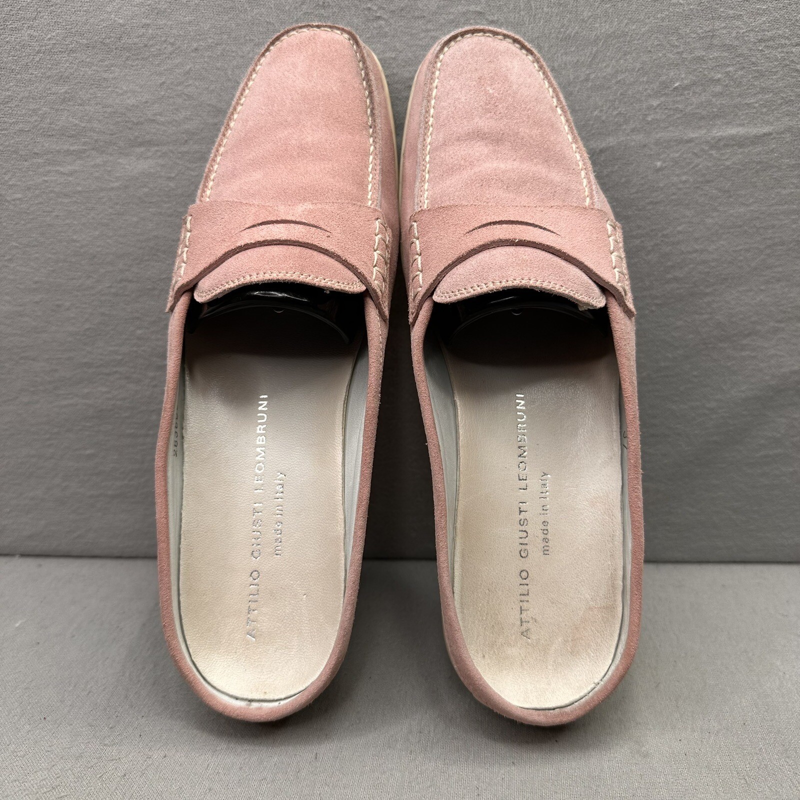 AGL Leombruni Womens Size 37 (US 7) Moccasin Faded Pink Suede Loafers Slip On