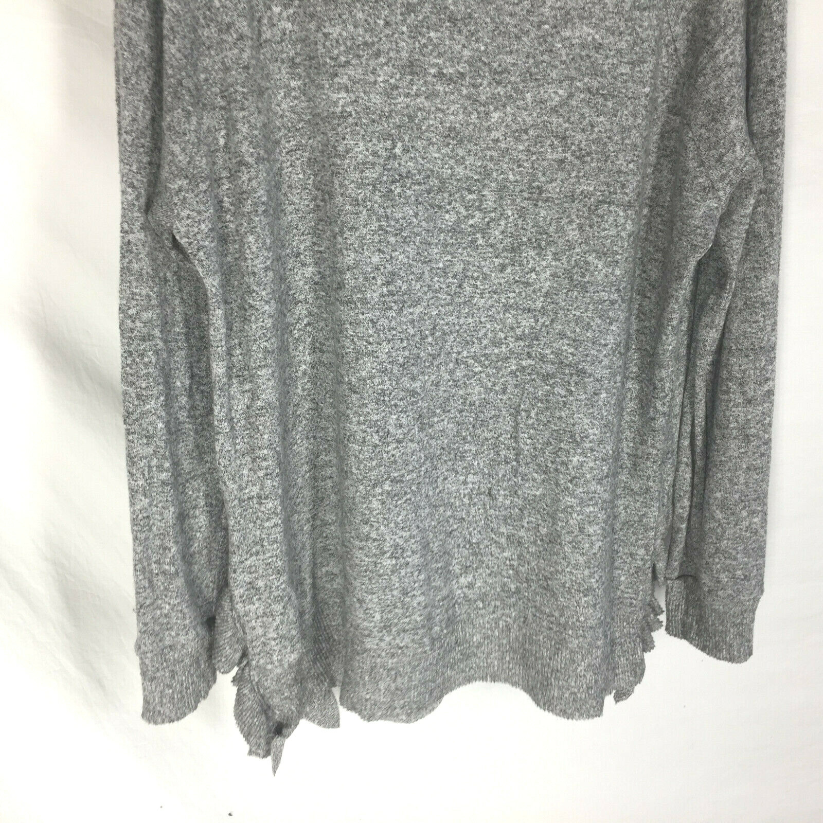 POSTMARK ANTHROPOLOGIE Sweater Size Large Gray Ruffle Bottom Sides Gray Womens