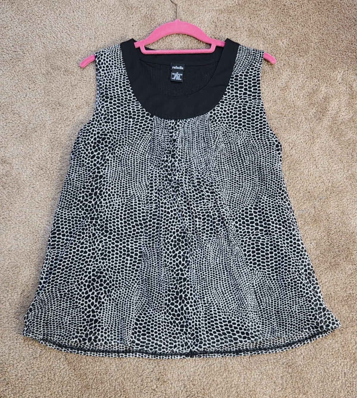Rafaella Black/White Animal Print Pleated Scoop Neck Wide Strap Tank M