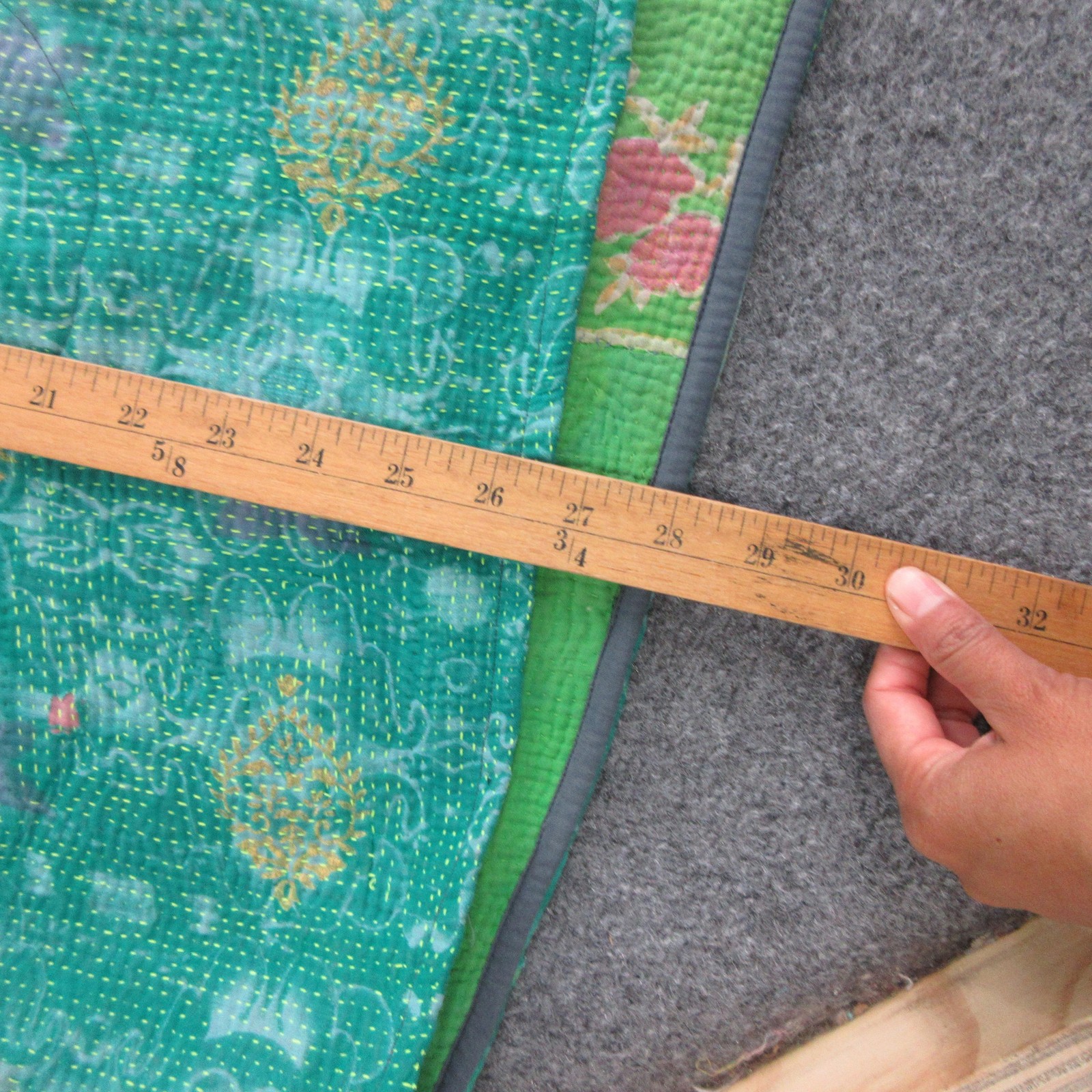 Sapana Coat Womens One Size Green Quilted Kantha Blanket Floral Boho Open Front