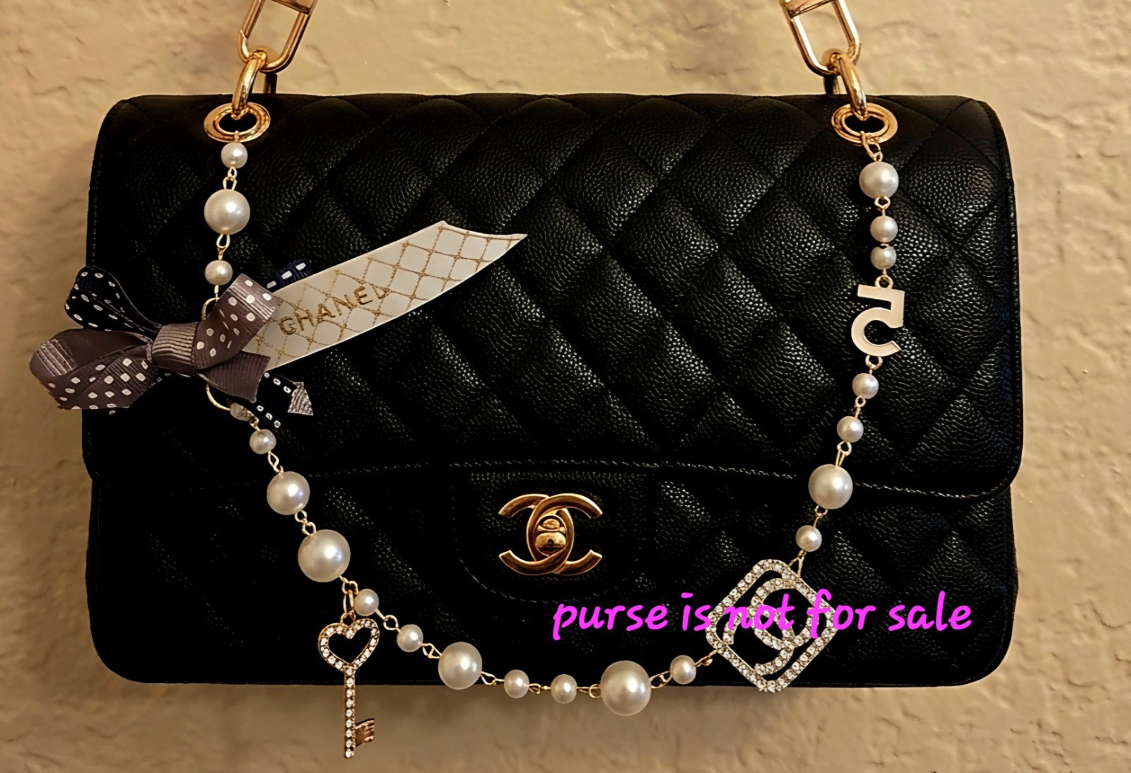Classic Fashion Purse Bag Decor Pearl Chain With Beloved Charms and Ribbon