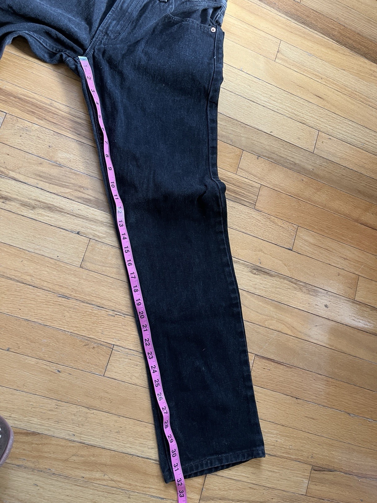 VTG Levis Jeans 505 Regular Fit Men’s 30×32 Black Denim Straight Leg Y2K 2003