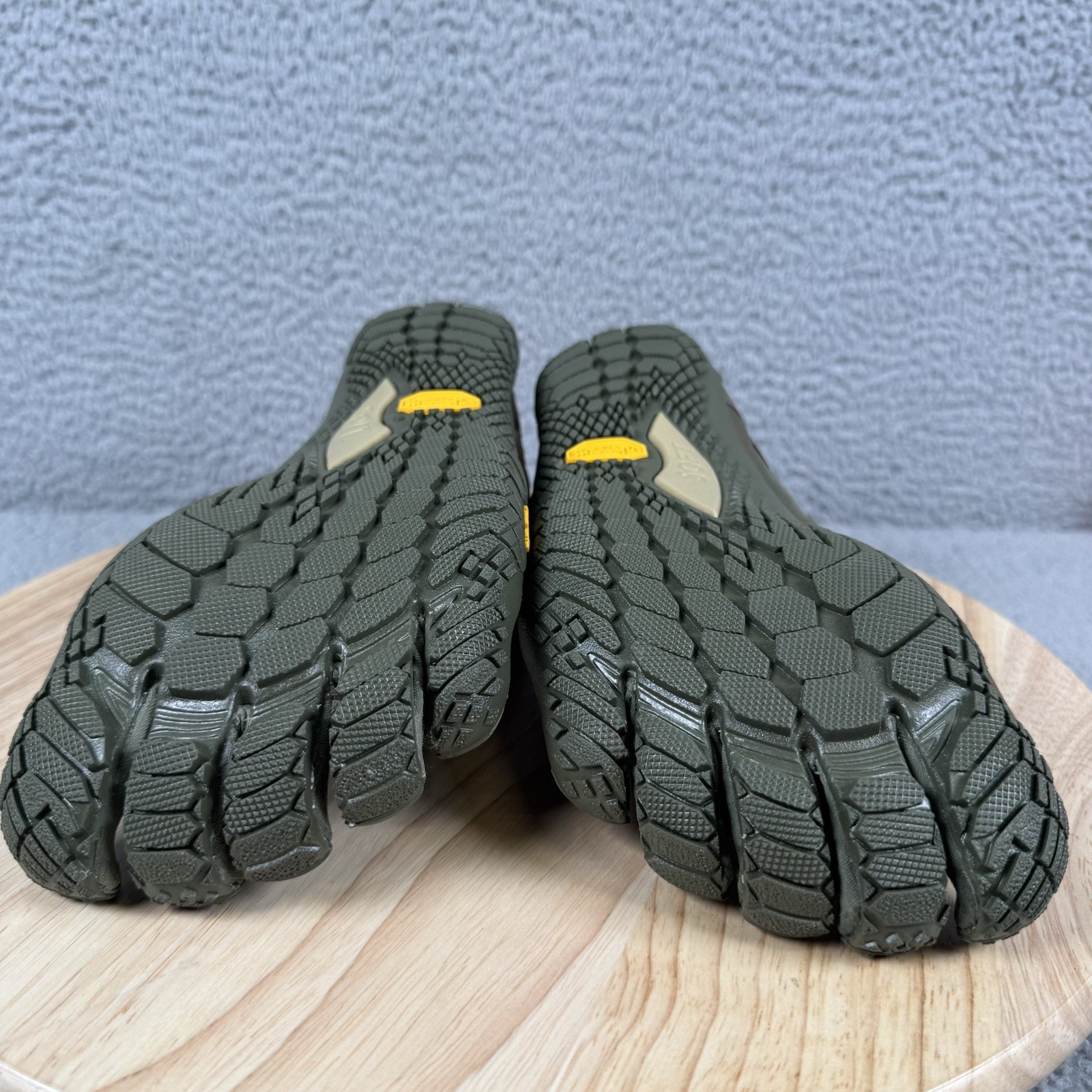 Vibram V-Trek Mens 44 US 10.5/11 Military Dark Grey Wool Blend Hiking Barfoot