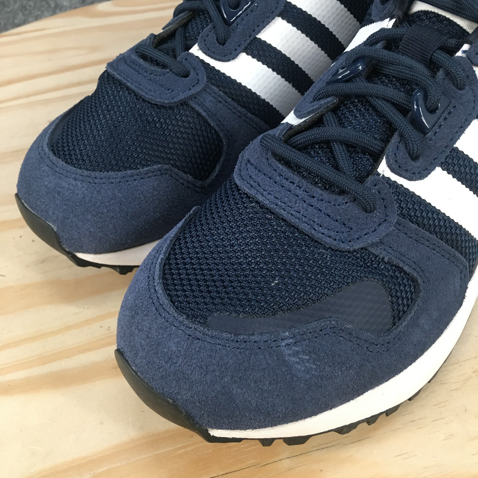 Adidas Sneakers Mens 6.5 Blue ZX 700 HD Trainers Shoes Suede Low Top FY1102