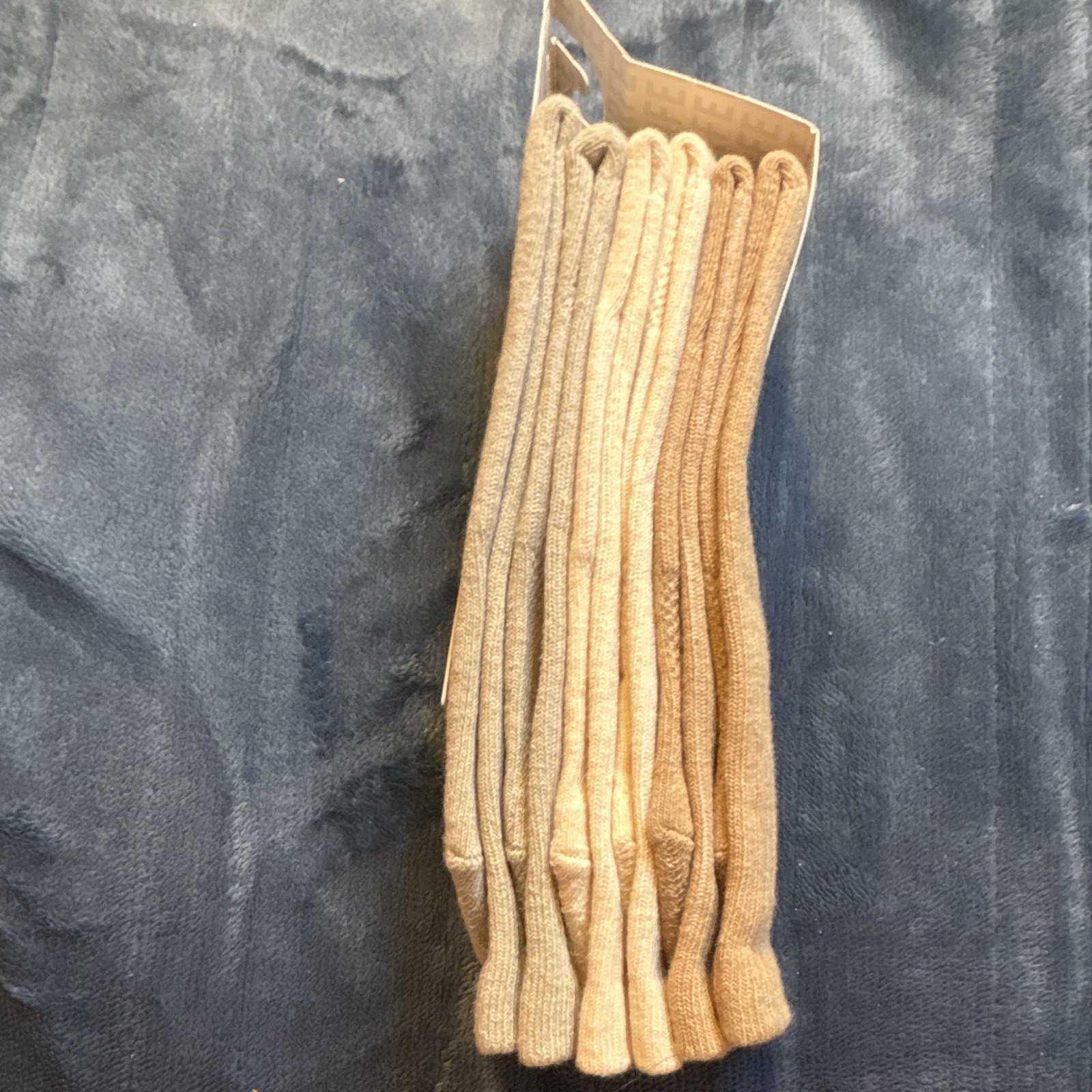Pair of Thieves Cushioned Crew Socks Beige Solid 3-Pair Pack Men’s 6-12