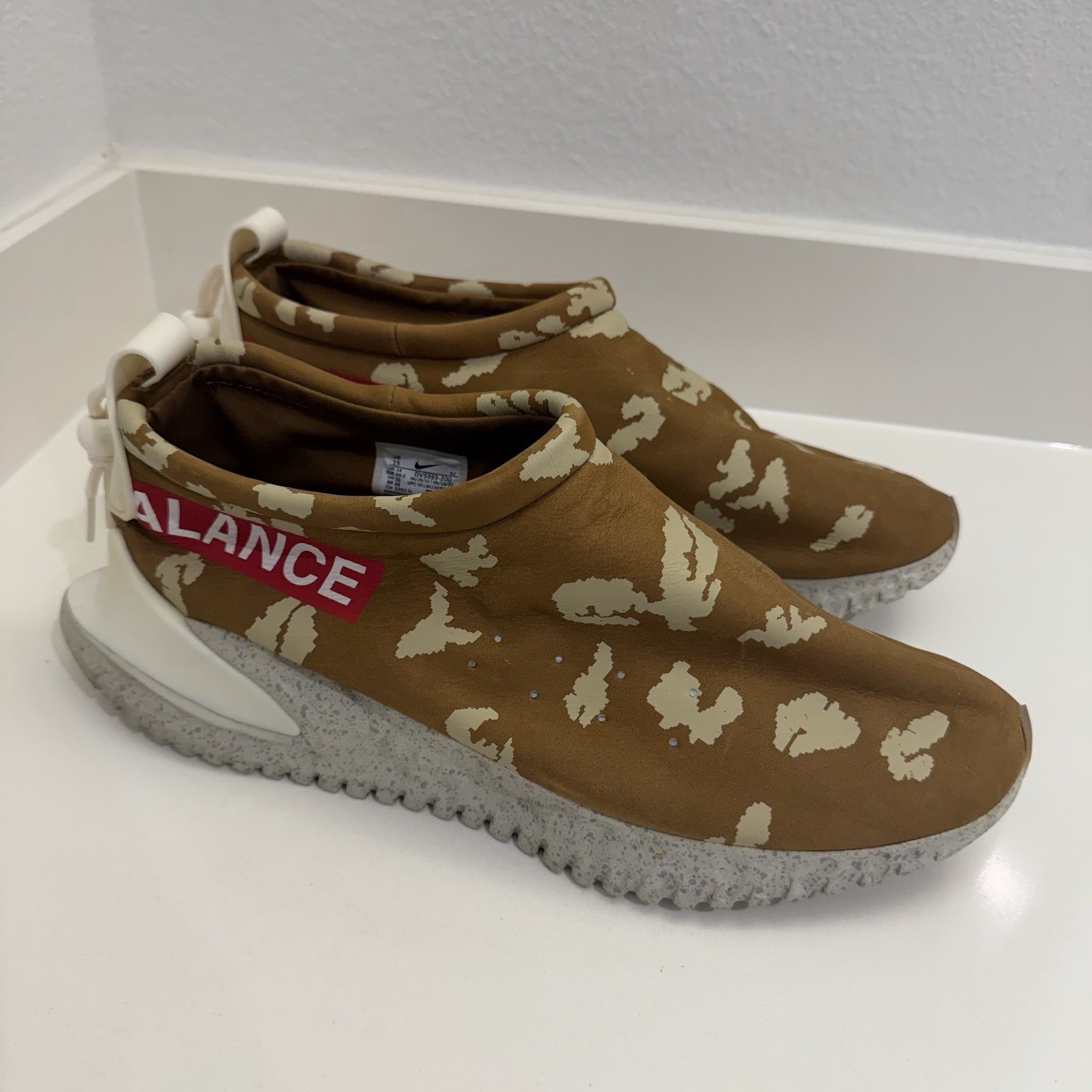 Nike x Undercover Moc Flow SP Style #DV5593-300 Ale Brown Tan Camo Mens Size 15