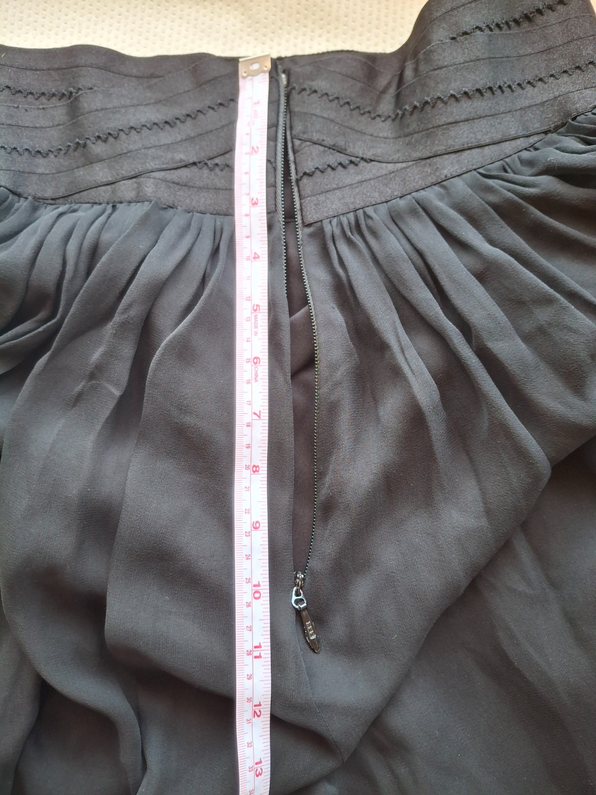 Elizabeth and James Silk Black Flowy Mini Skirt Womens M Lined Boho