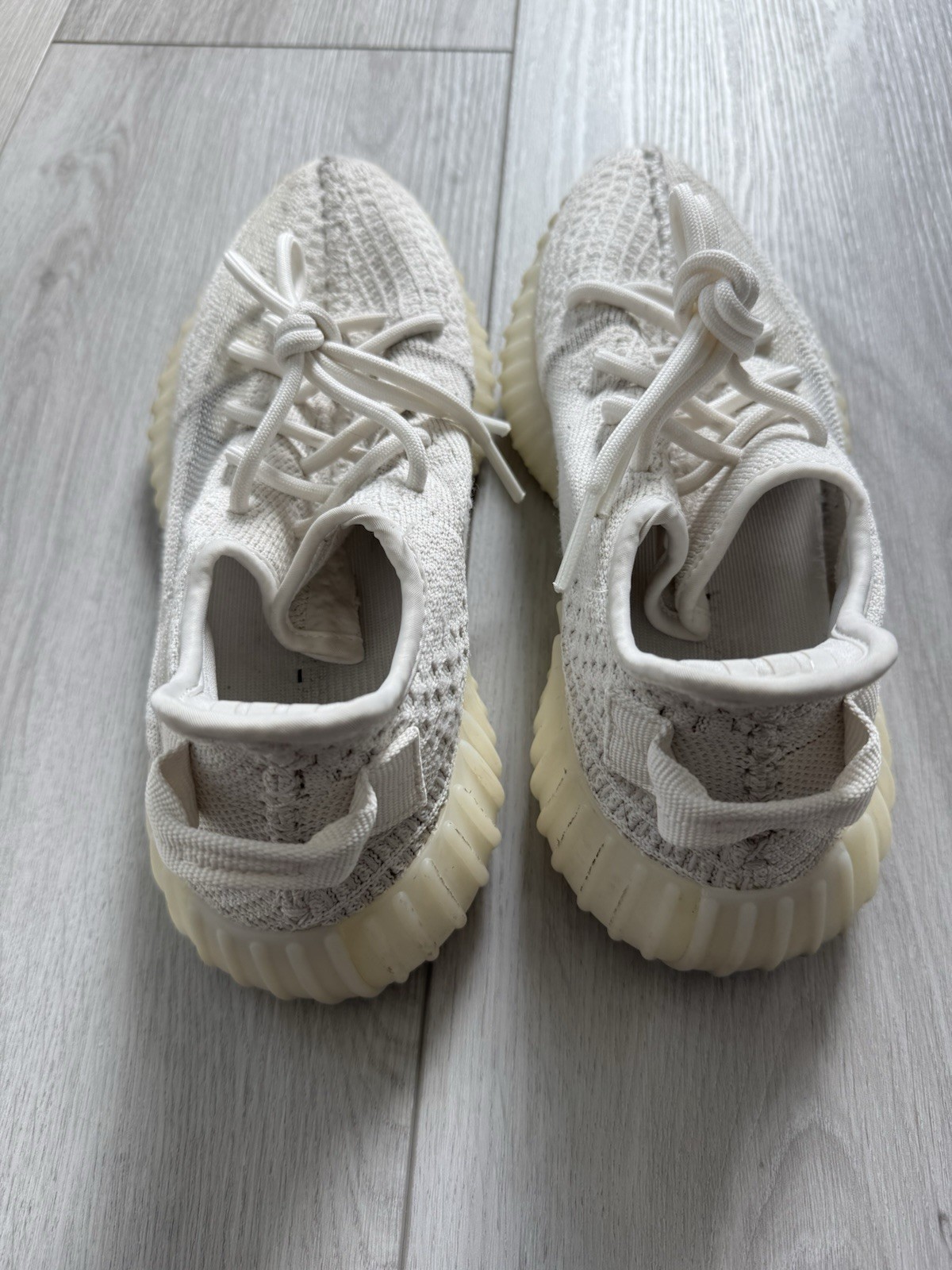 Adidas Men’s Yeezy Boost 350 V2 Size 6.5 Bone White Rare