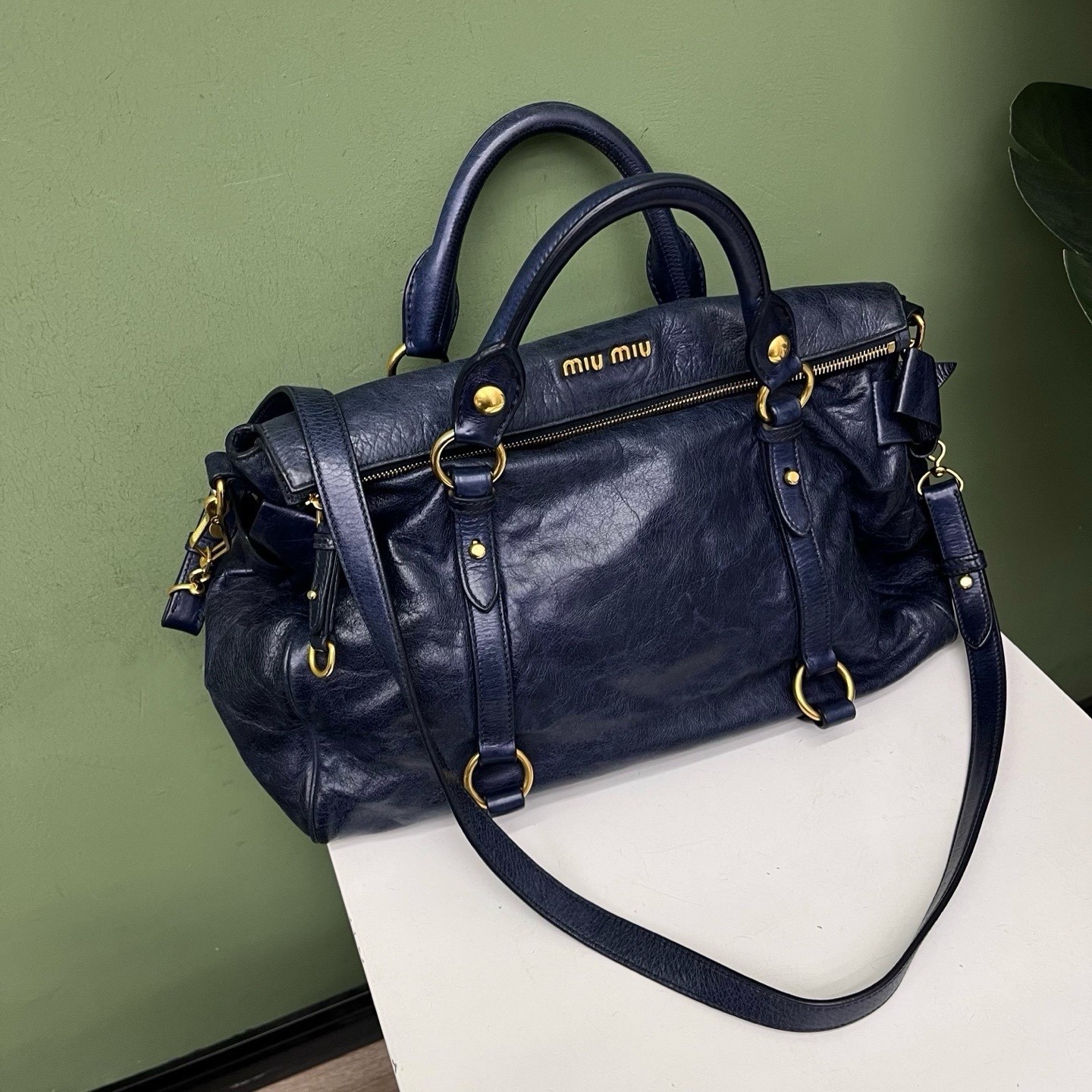 Miu Miu Pre-Owned Authentic Luxury Handbag Blue 37*27*14 Free Tracked Shipping