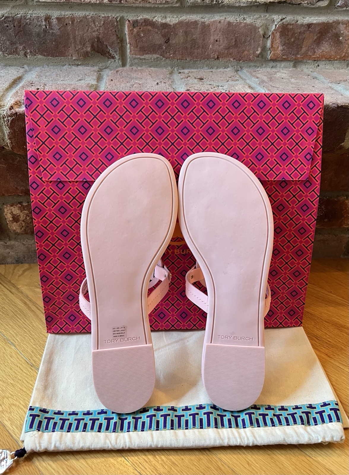 Tory Burch Petunia Pink Patent Leather Miller Sandals Size 8.5
