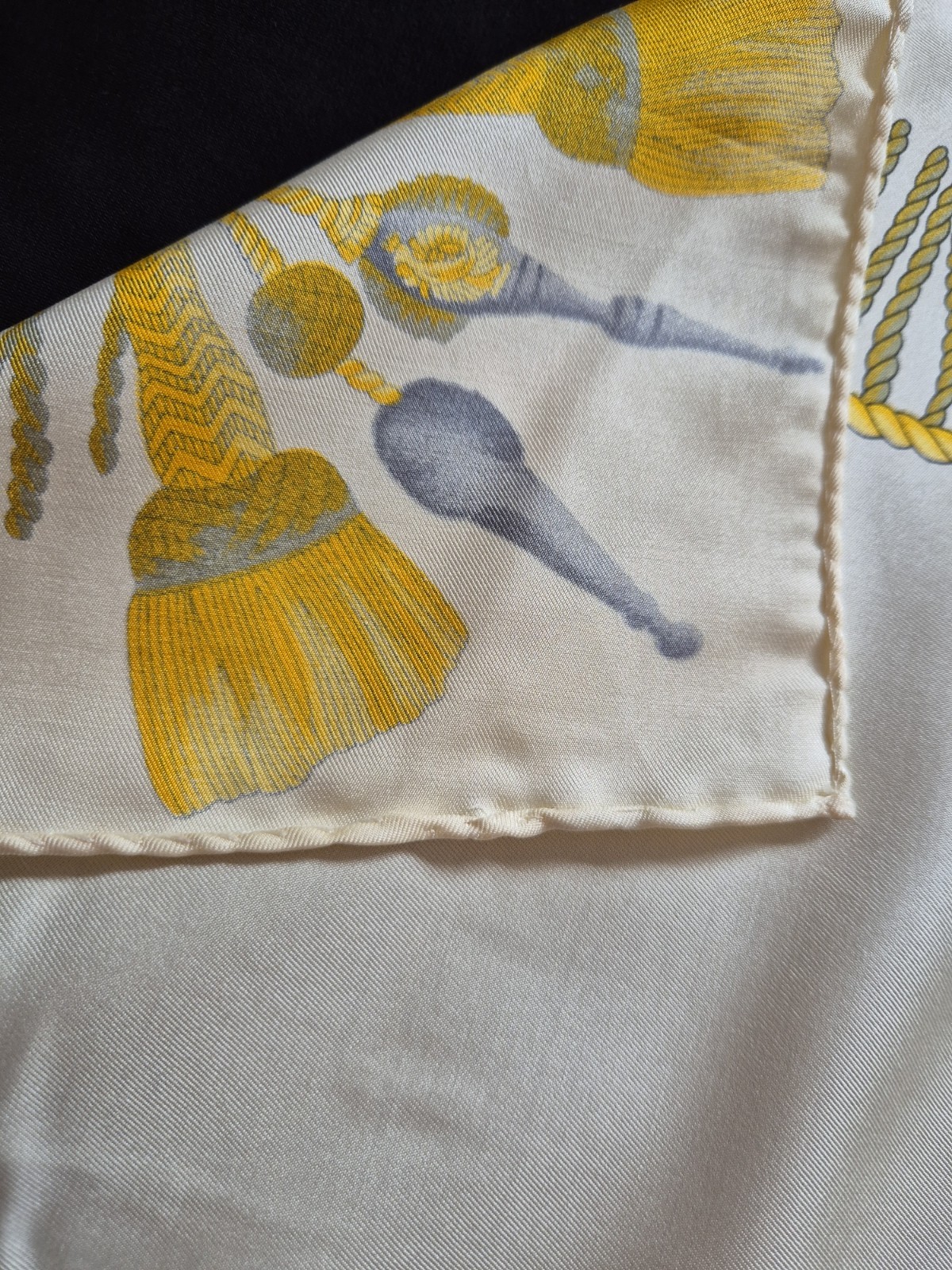 ESCADA 82cm Vintage Silk Square Scarf Family Crest Shield Cream Yellow Tassel