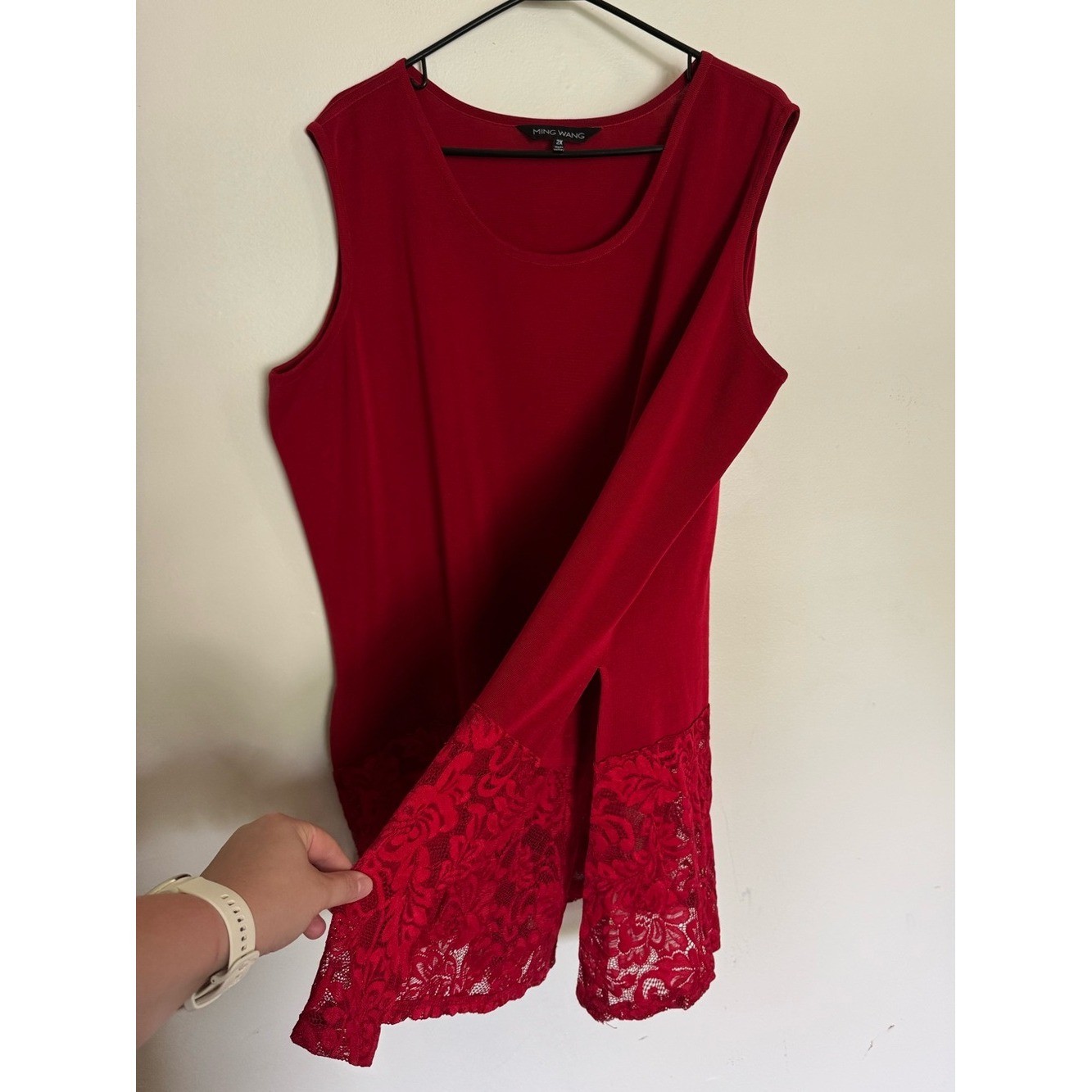 Ming Wang Red Lace-Hem Sleeveless Tank