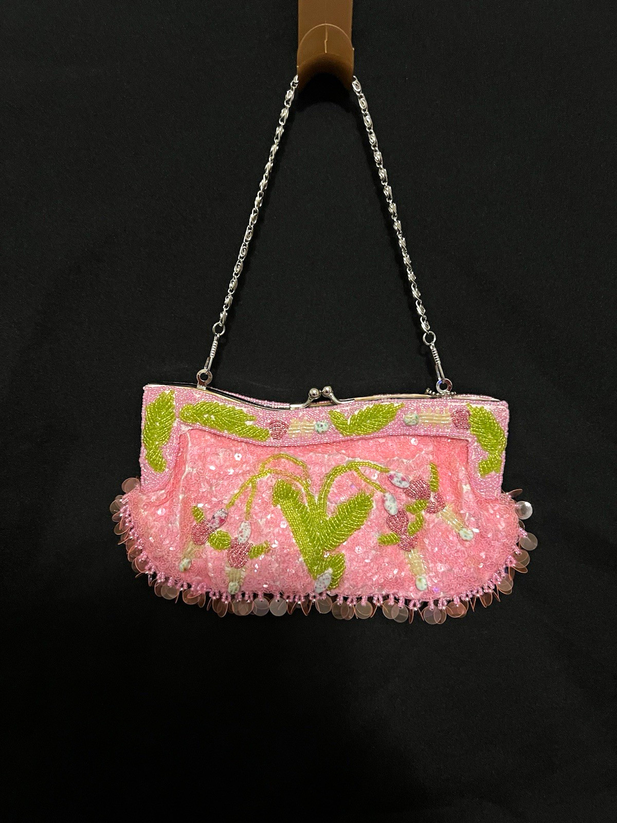 NEW Fashion Pink Beaded Sequin Floral Kiss Clutch w/ Detachable Chain Strap