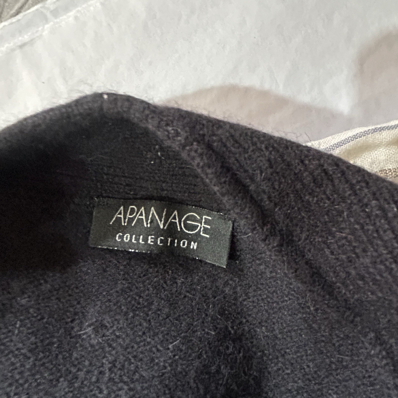 Apanage Wool Alpaca Black Jumper Size 14 Knit Pullover Button Casual