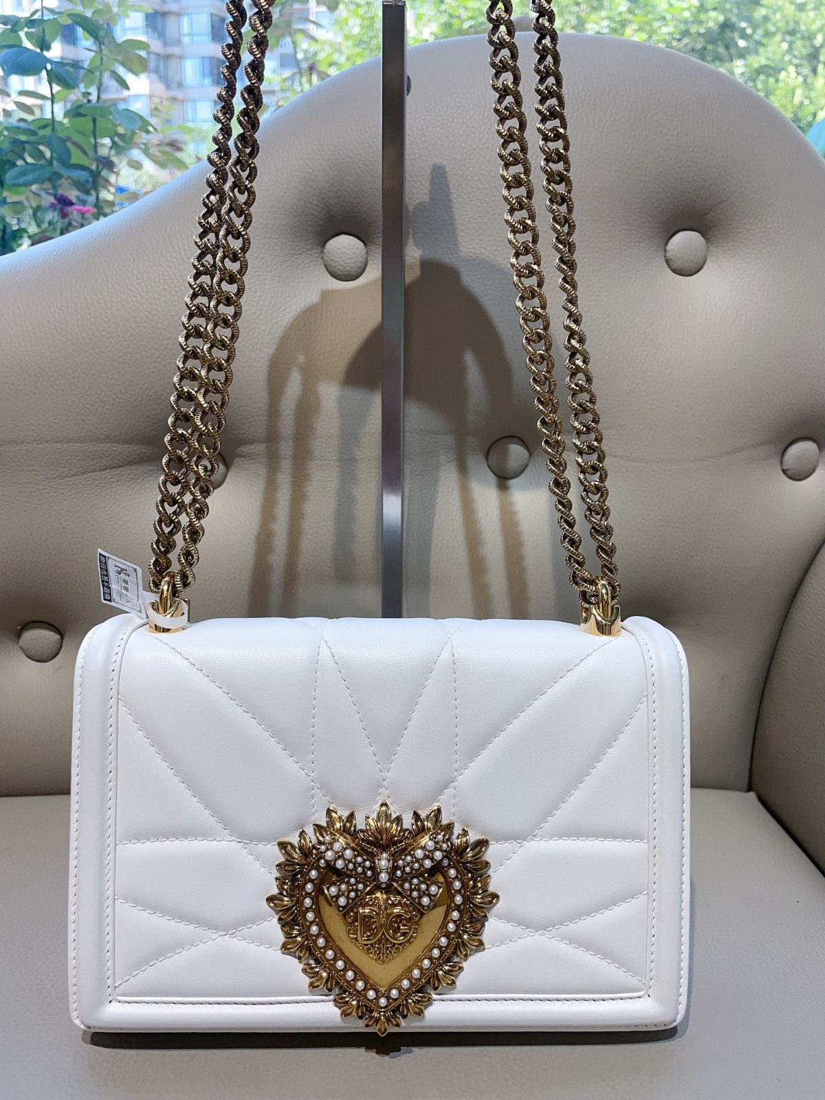 Dolce & Gabbana Small White Sacred Heart Shoulder Bag (21×14×15.5) cm