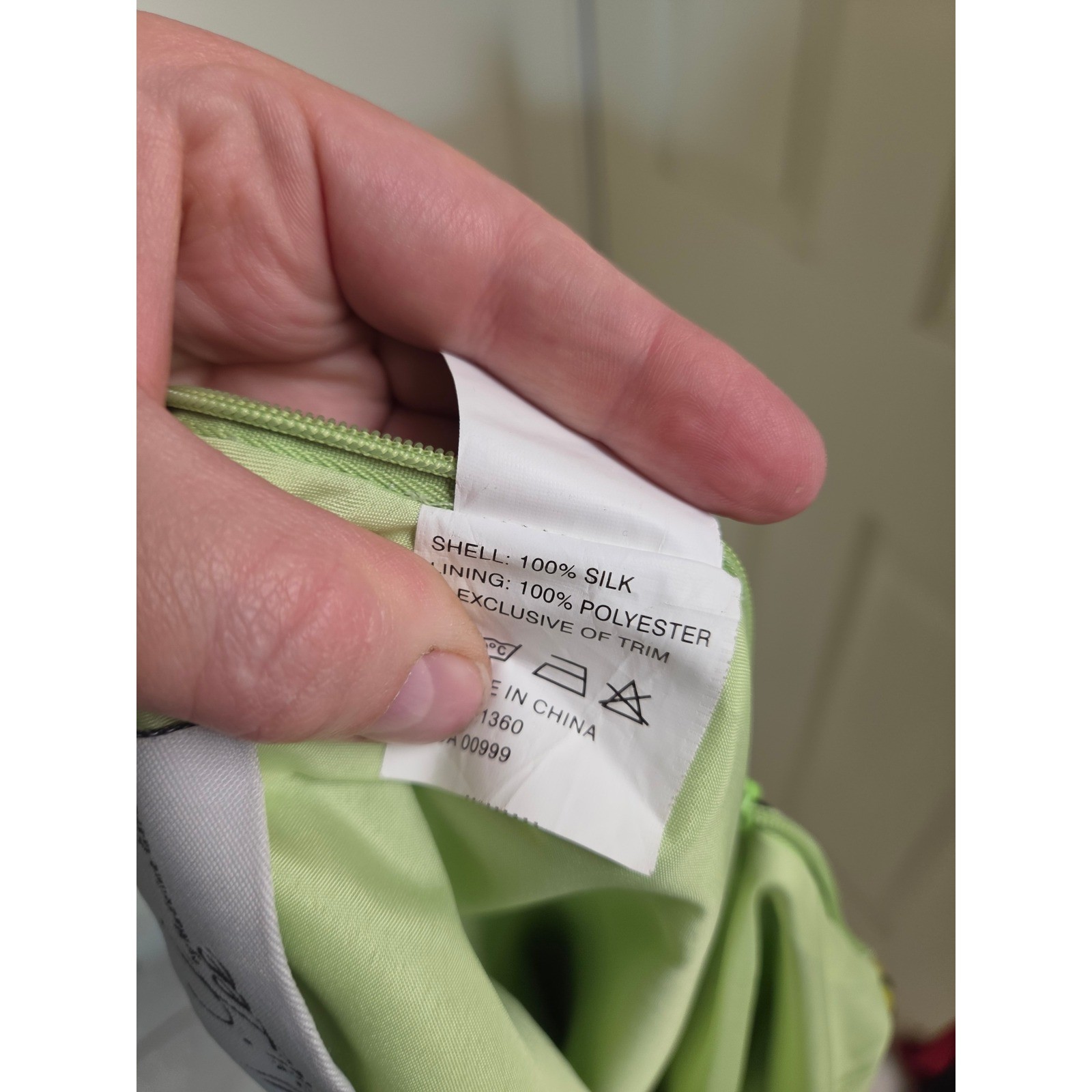 Mori Lee Madeline Gardner Green Silk Beaded Keyhole Formal Gown Dress Size 1/2