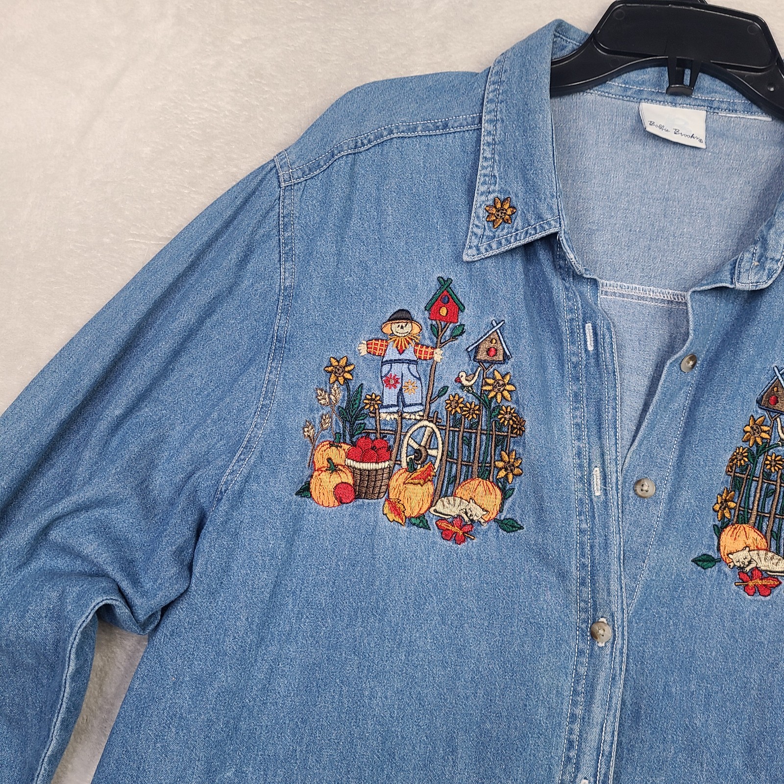 VTG Bobbie Brooks Fall Embroidered Jean Shirt Women XL Blue Scarecrow Pumpkins
