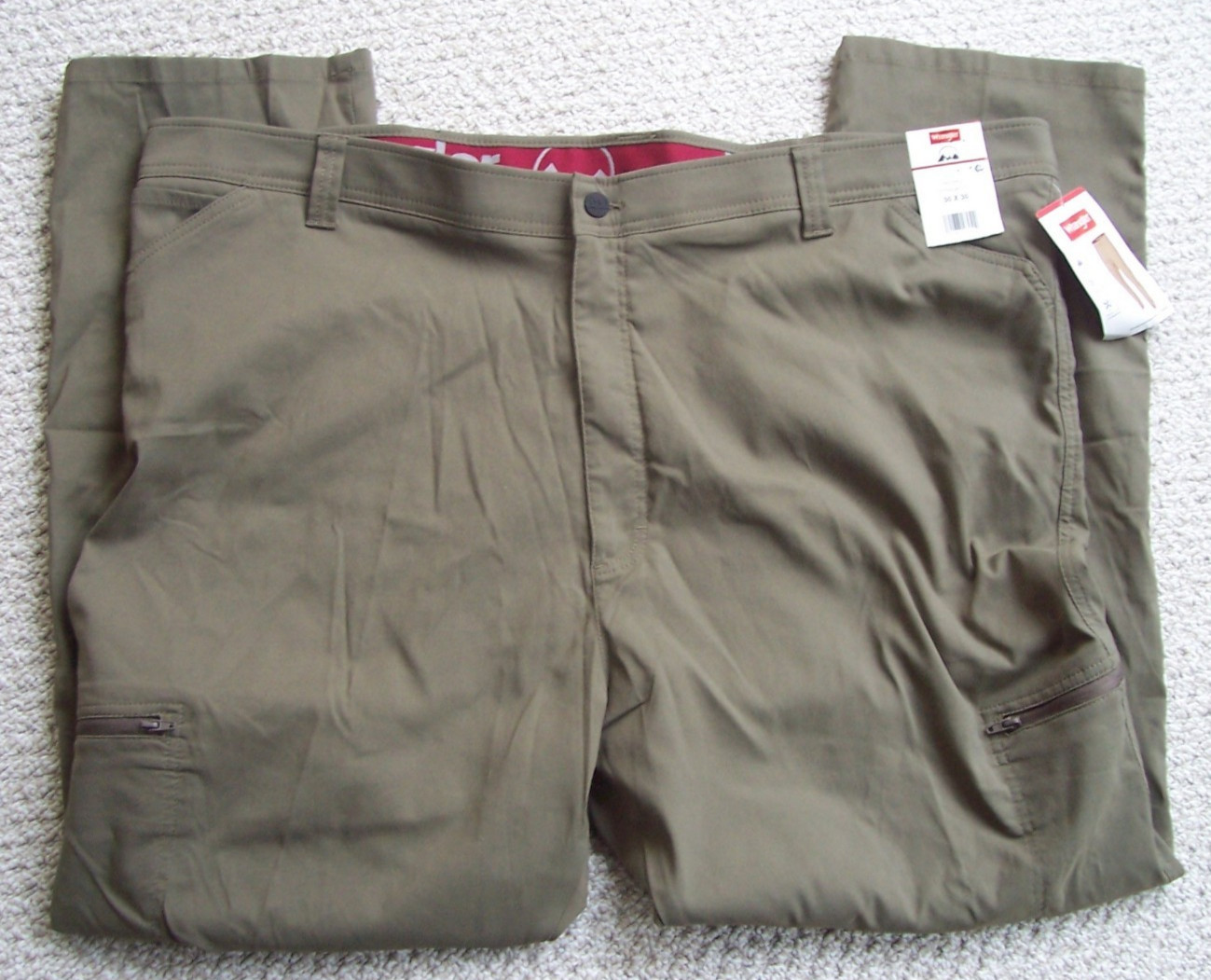 Wrangler Men’s Performance Cargo Pants Flex For Comfort Flex Waistband 50×30 New