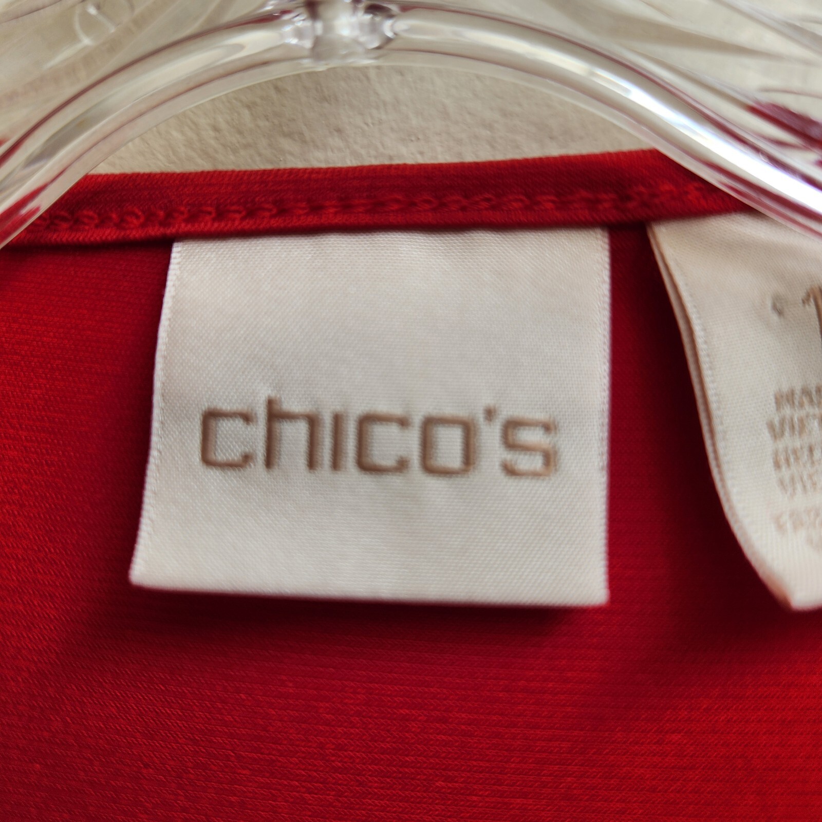 Chico’s Top Women’s 1 Red Zip Design Tunic Classic Holiday Lagenlook Minimalist