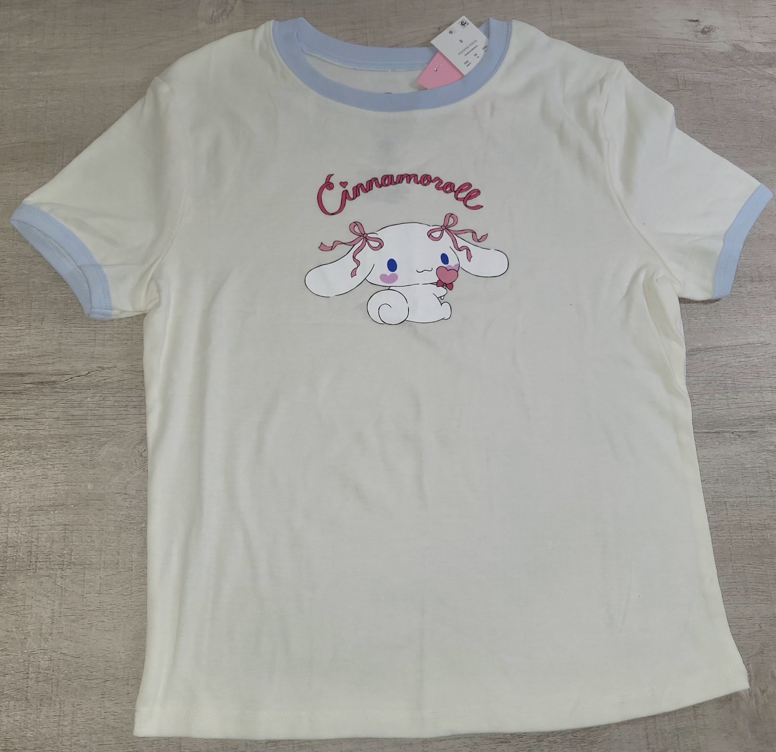 Sanrio Cinnamoroll Hello Kitty & Friends Girl’s Ringer Tee T Shirt S Small NWT