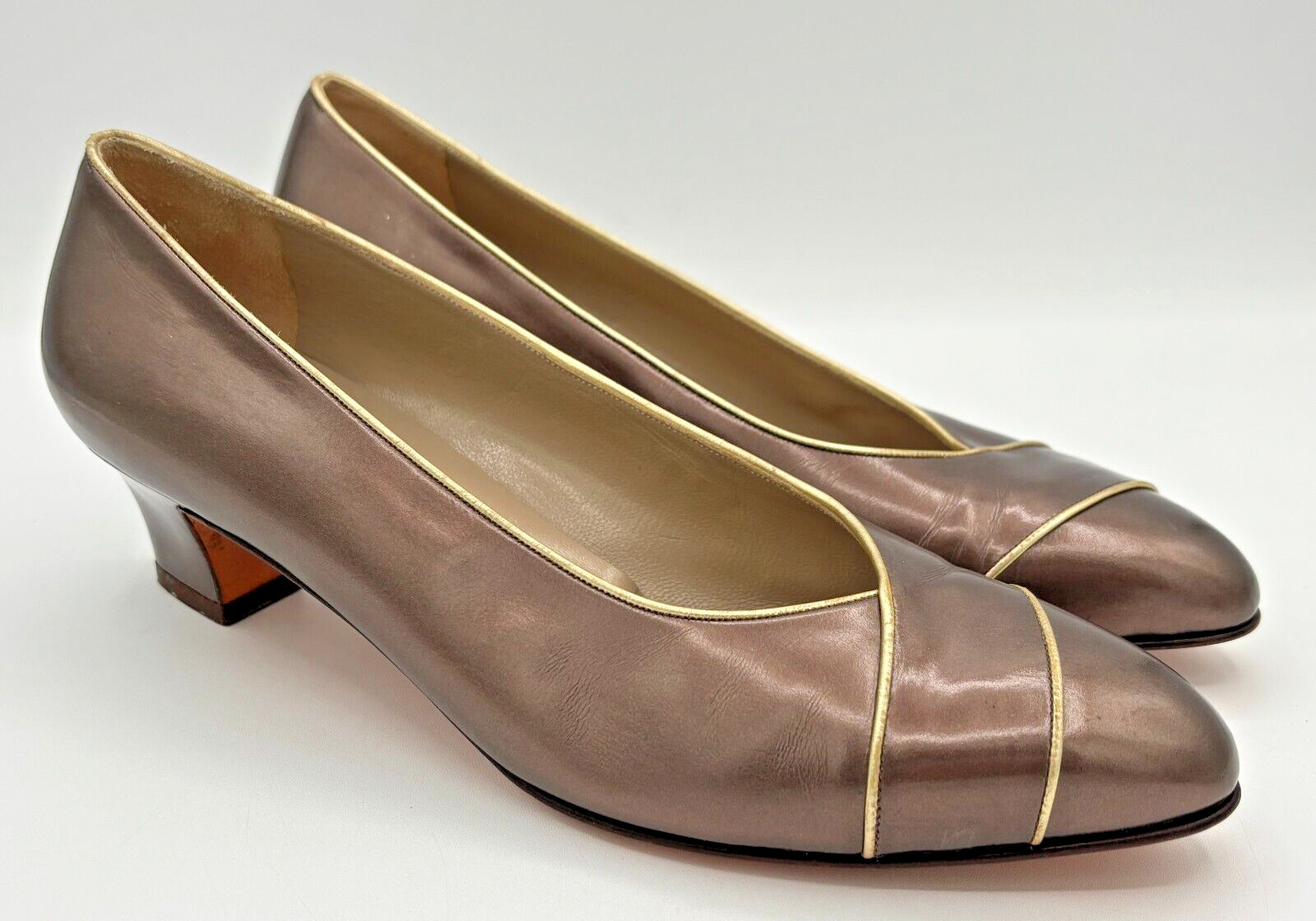 Salvatore Ferragamo Women’s Leather Pumps Sz 8B Bronze w Gold Trim DD10681 EUC