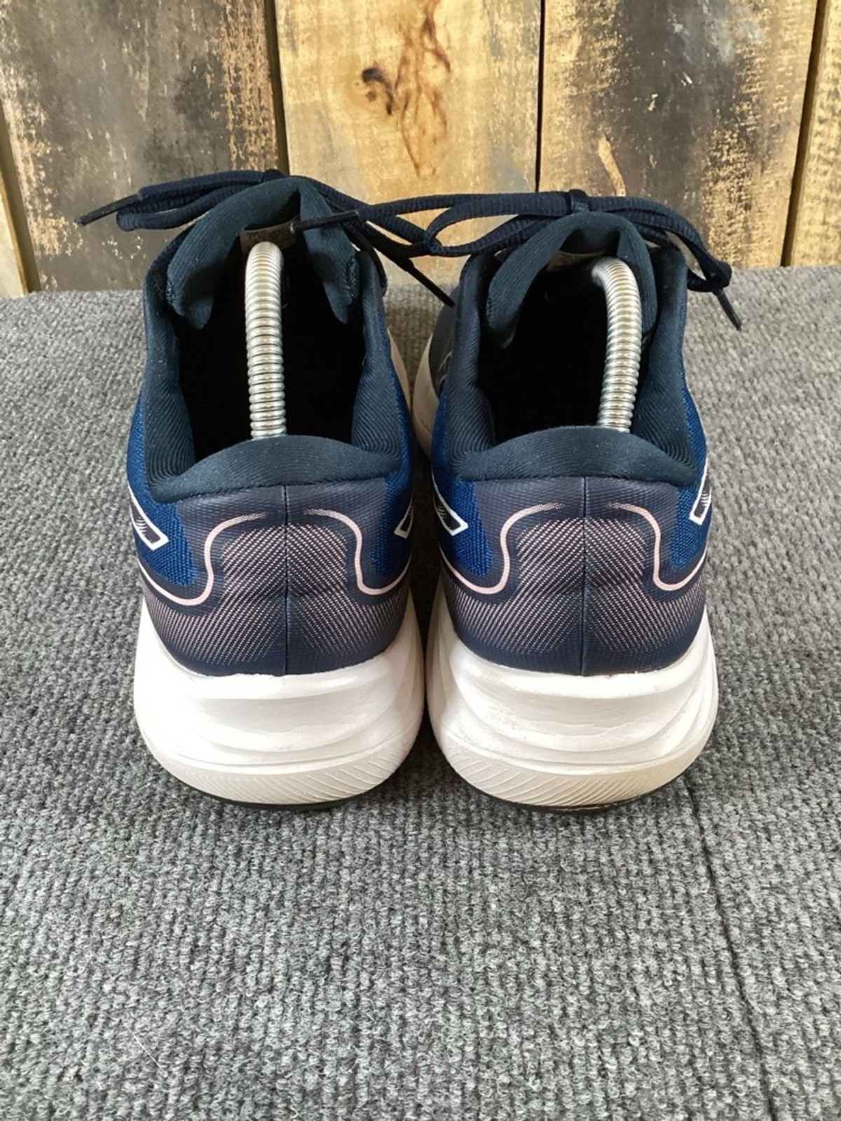Asics Gel-Excite 9 sneakers men’s size 11