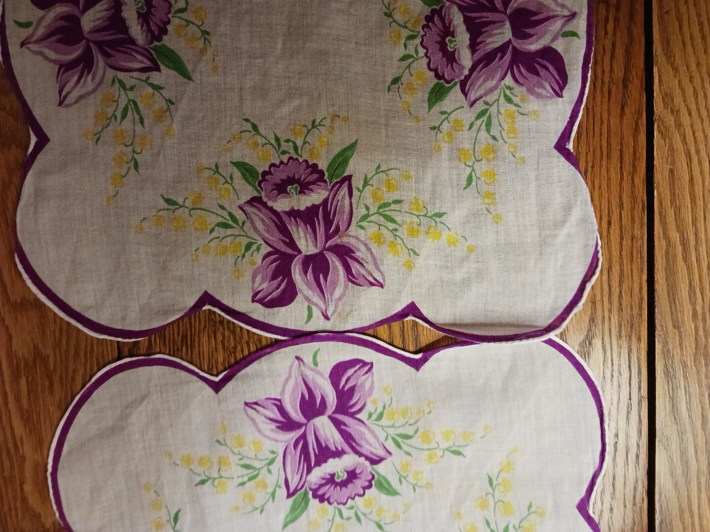 2 Vintage Ladies Hankies -Pretty Purple Irises. 11 X 11.5 in. Nice Condition.