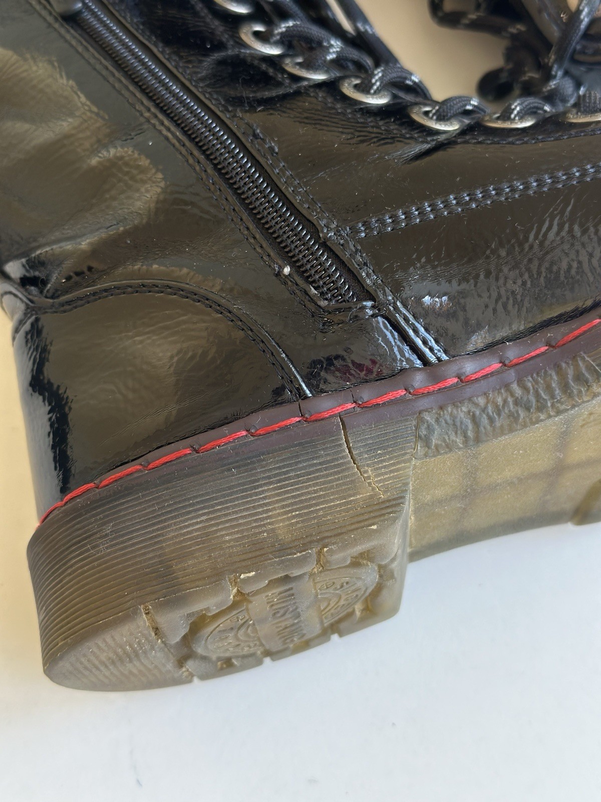 Mustang Black Patent Lace-Up Boots – Soft Lined – Size 40 (26 cm Insole)