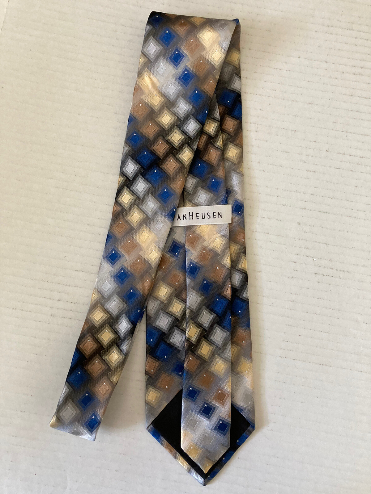 Van Heusen Men’s Necktie Tie Silk Brown Blue Tan Gray Geometric