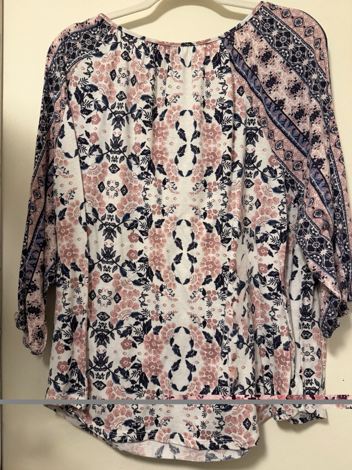 Absolutely Famous Women’s Plus 1X Floral Tie Neck 3/4 Sleeve Blouse Pink