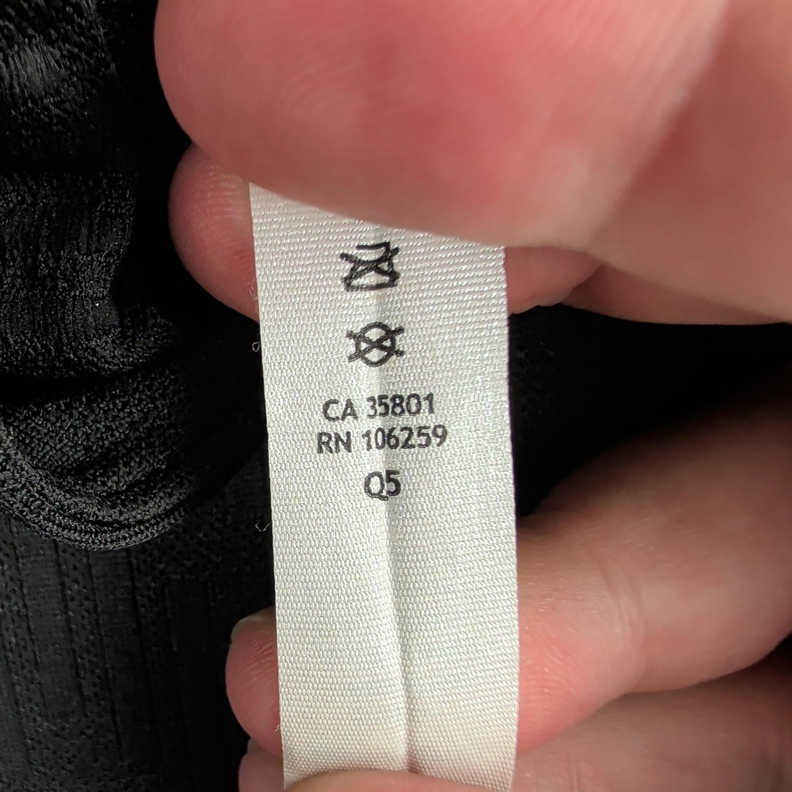 Lululemon Hoodie Mens Small Black Metal Vent Tech Pullover Zip Pocket Athletic