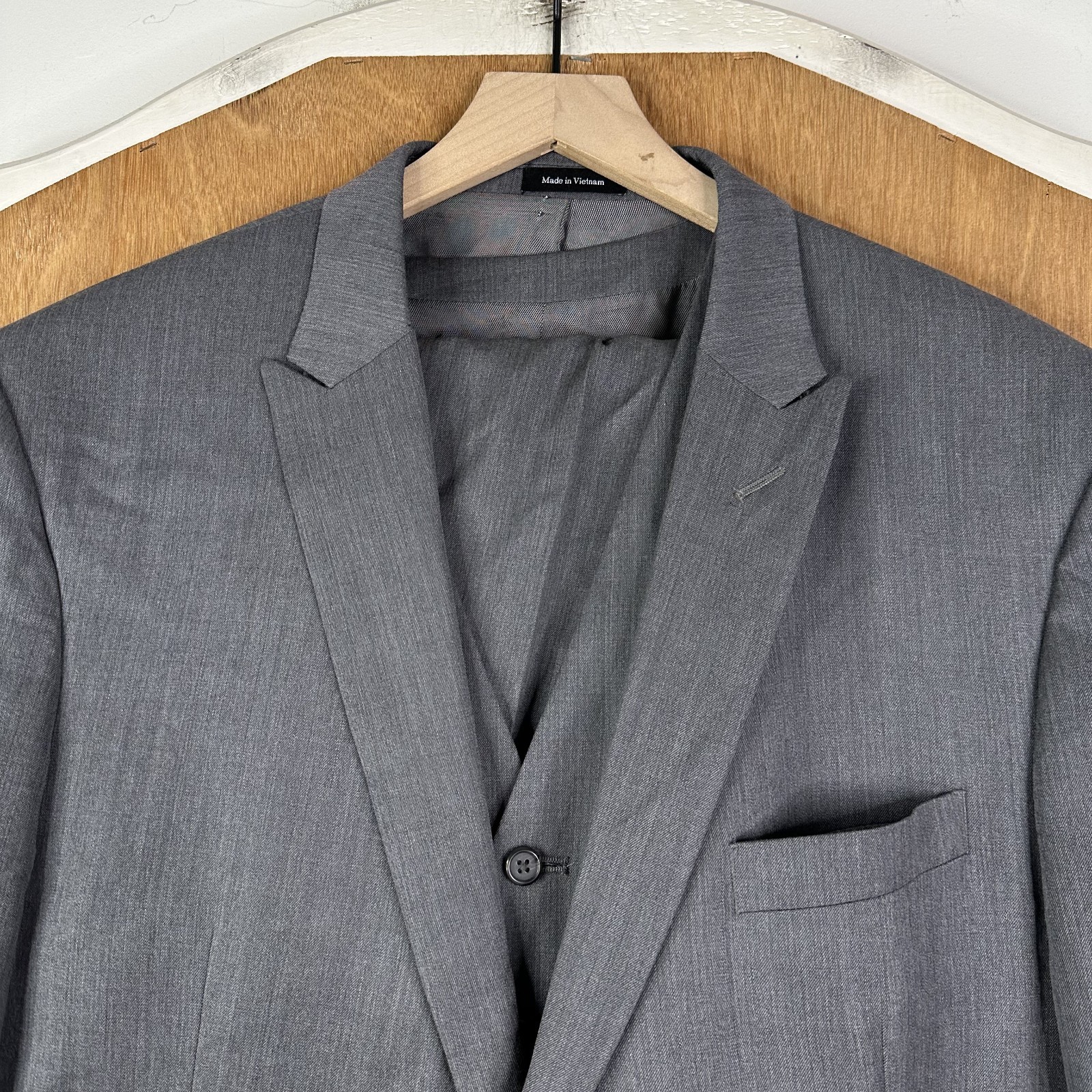 Egara Suit Mens 46L Gray 2 Button Slim Fit 100% Wool Peak Lapel Pants 40×30 flat