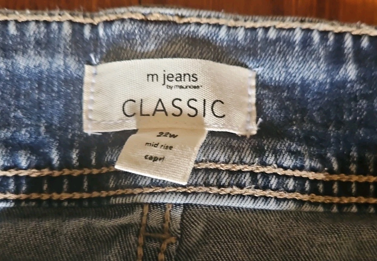 Maurices Classic 21″ Skinny Capris Plus Size 22