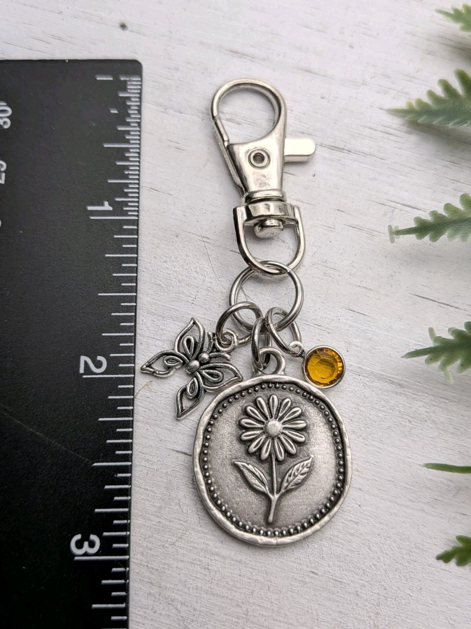 Daisy flower Butterfly Bag Charm / Purse Charm / Nature Keychain Gifts